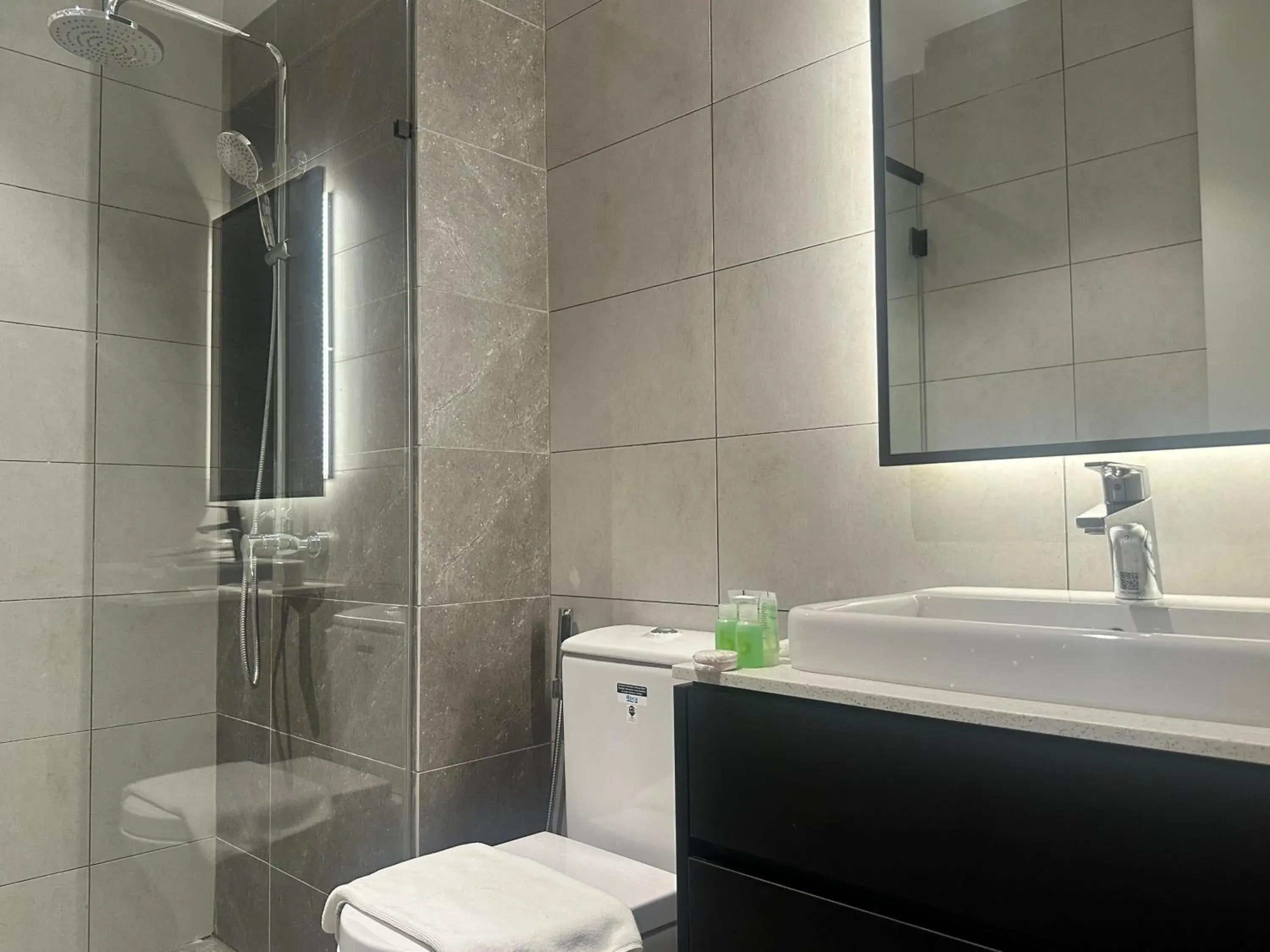 Deluxe Family Suite in Axon Residence Suites KL Deluxe Family Suite in Axon Residence Suites KL