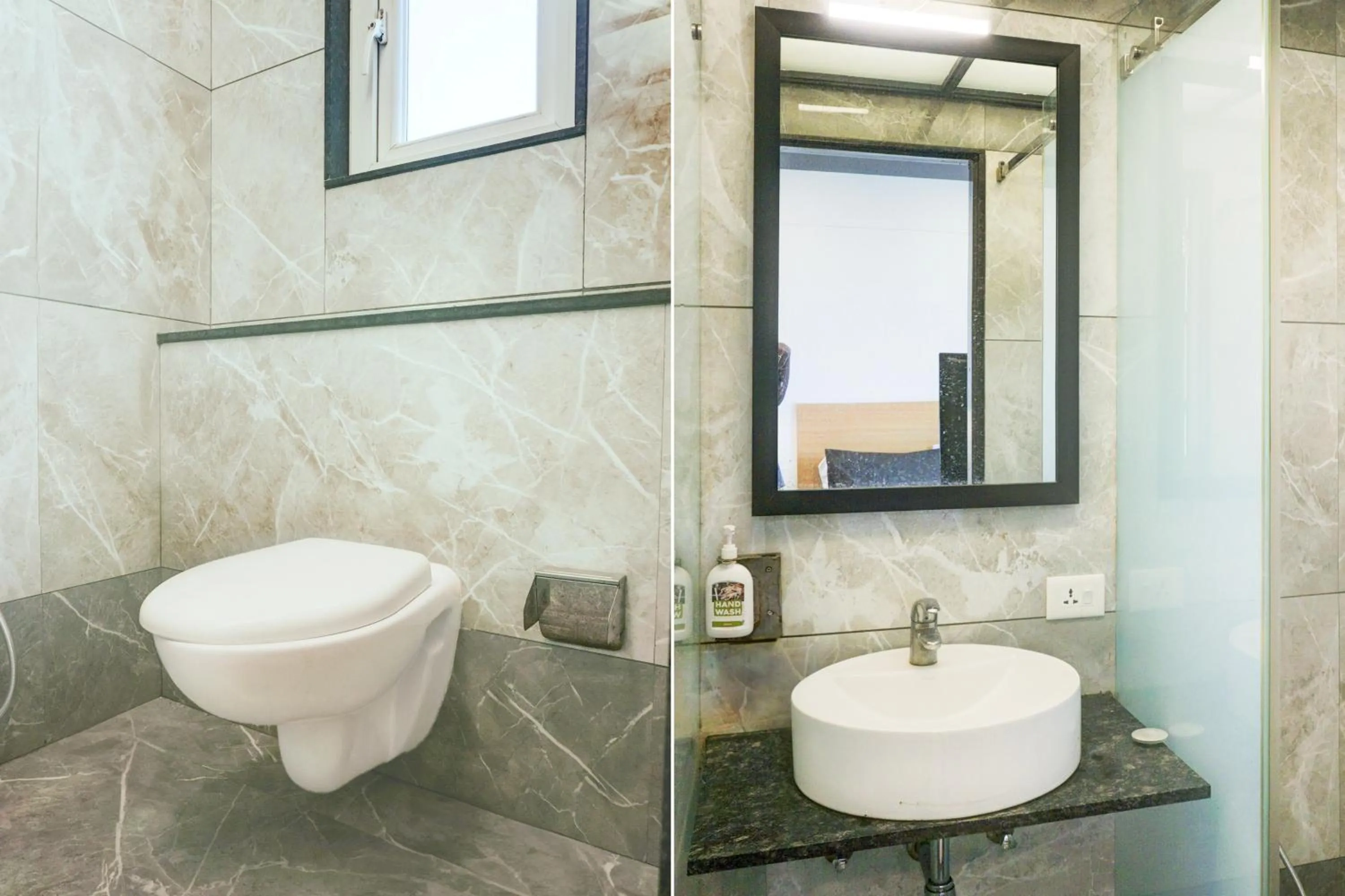 Bathroom in Super Townhouse Balewadi