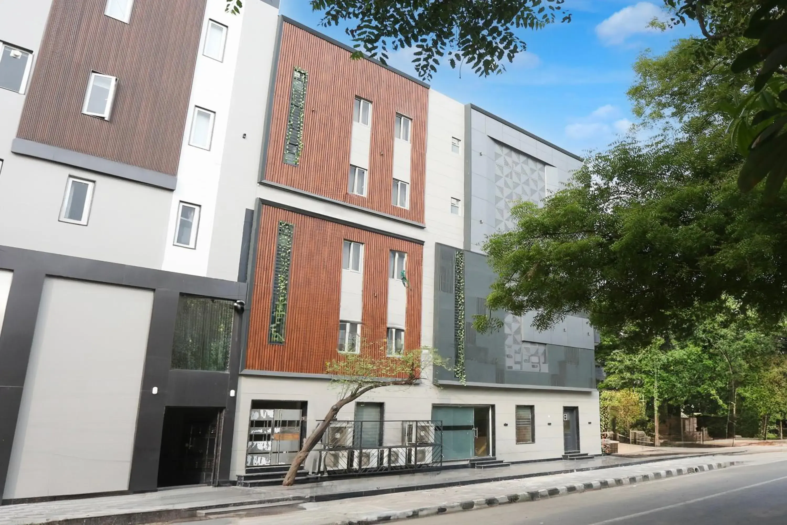 Facade/entrance in Super Townhouse Rohini Sector 18 Formerly Relic Stay Facade/entrance in Super Townhouse Rohini Sector 18 Formerly Relic Stay