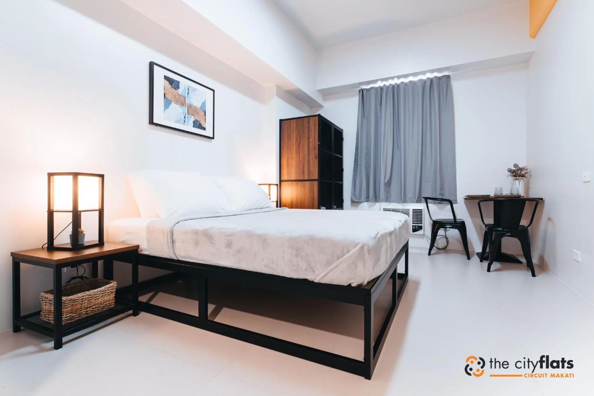 Bed in The City Flats Circuit