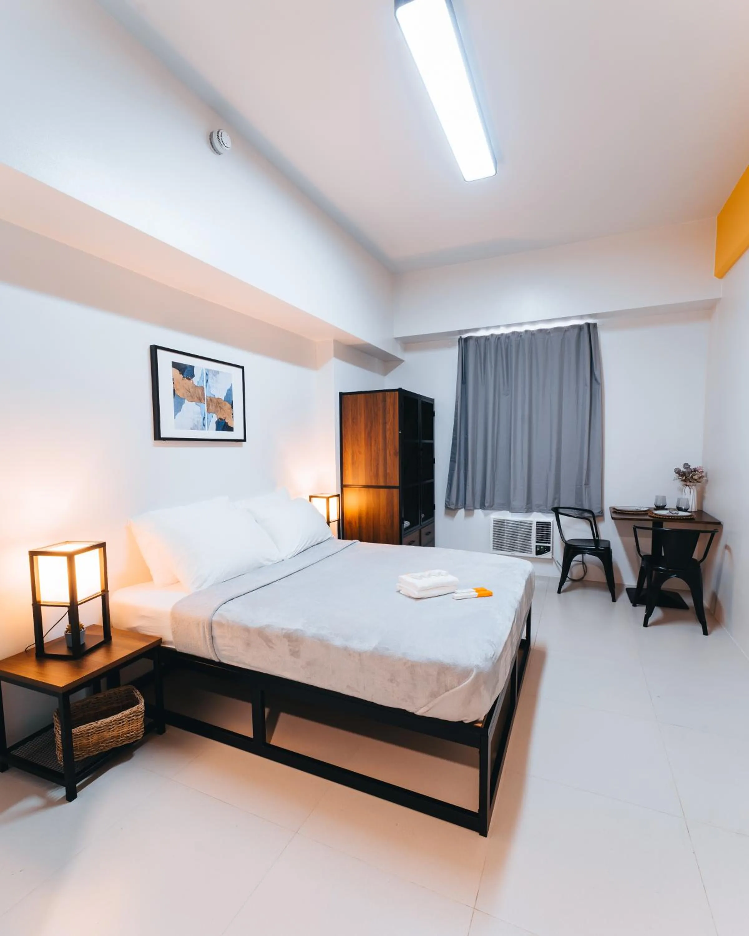 Bed in The City Flats Circuit