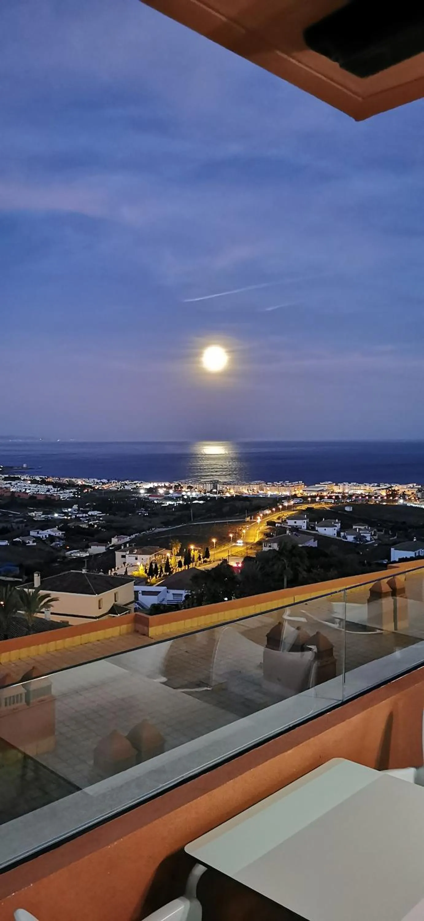 Restaurant/places to eat in Apartamentos Manilva Green