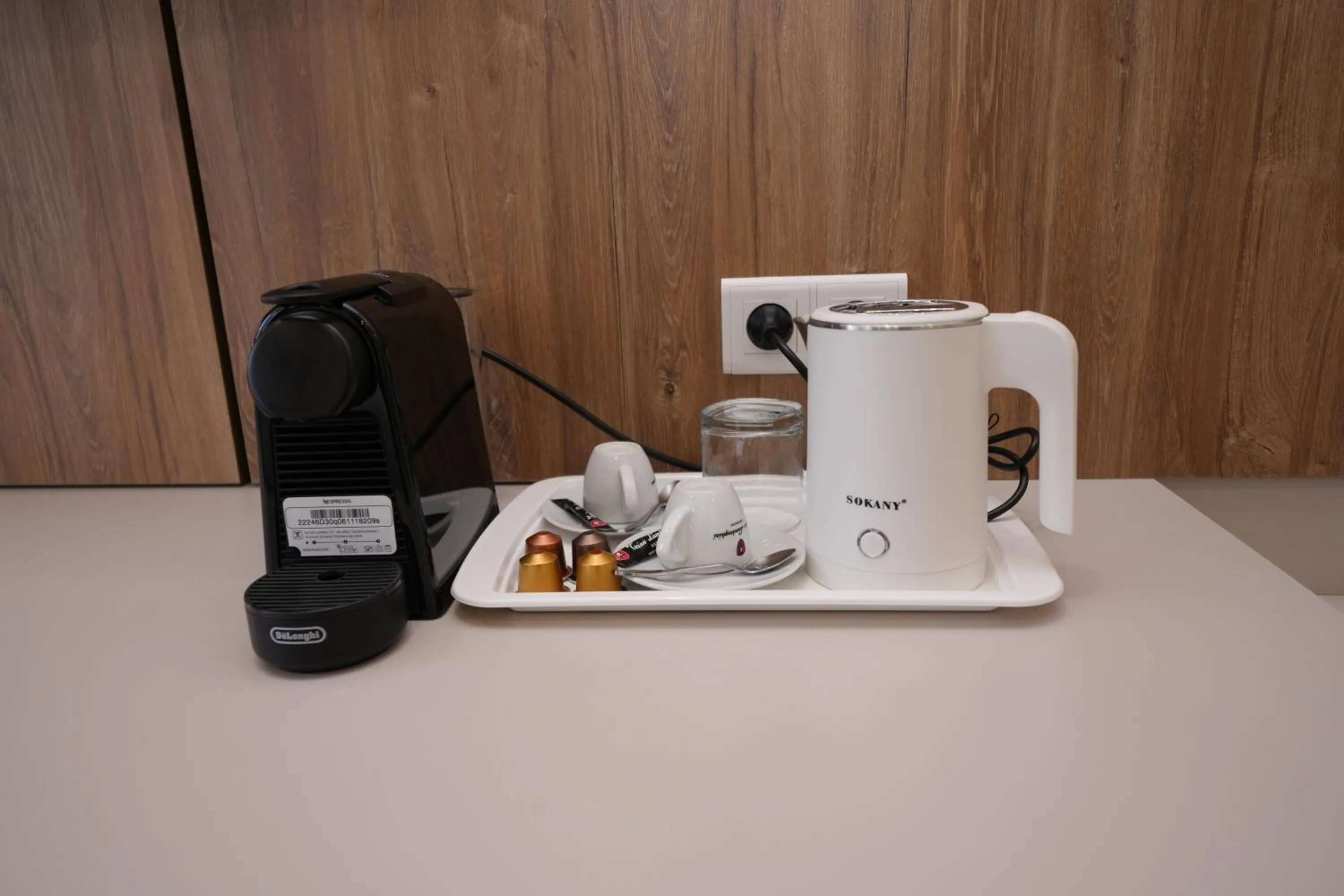Coffee/tea facilities in Ser In Hotel