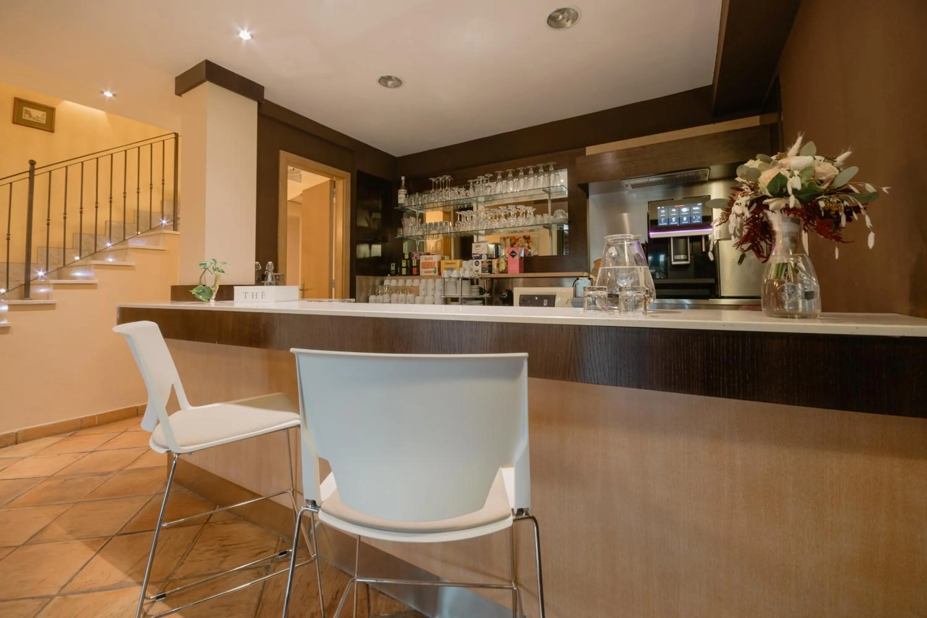 Lounge or bar in Green Hotel Poggio Regillo