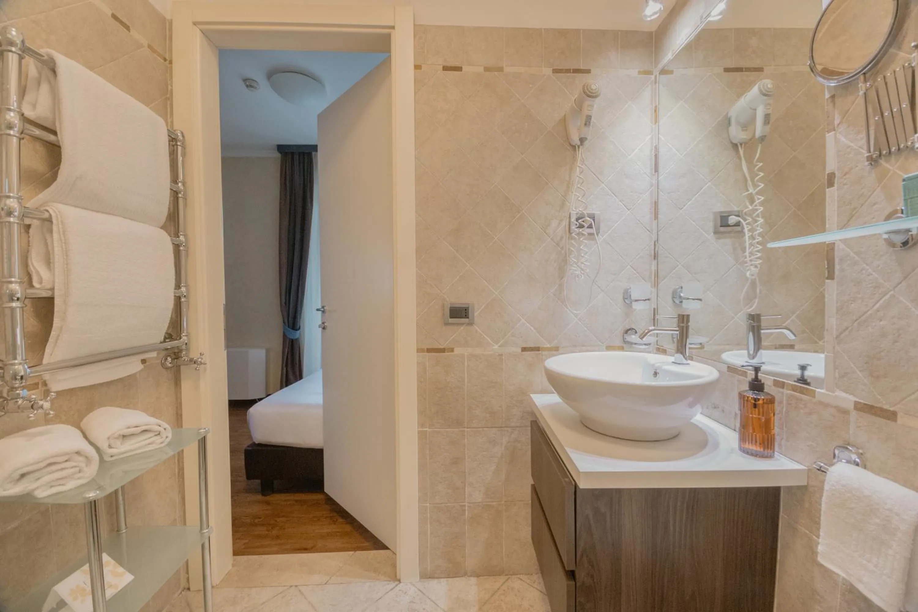 Bathroom in Green Hotel Poggio Regillo