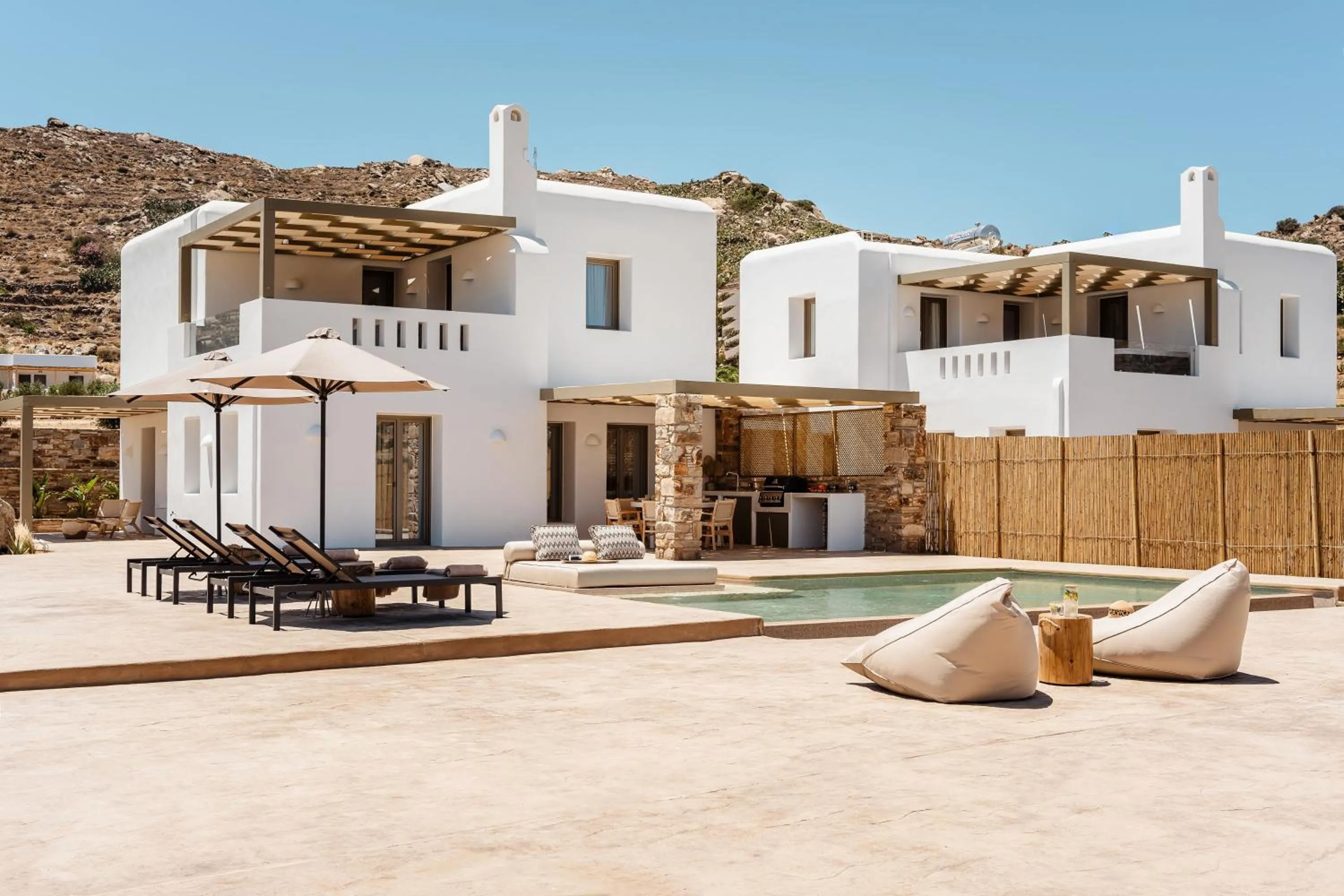 Property building in Thalelion 3 bedroom Villas with private pool and Jacuzzi