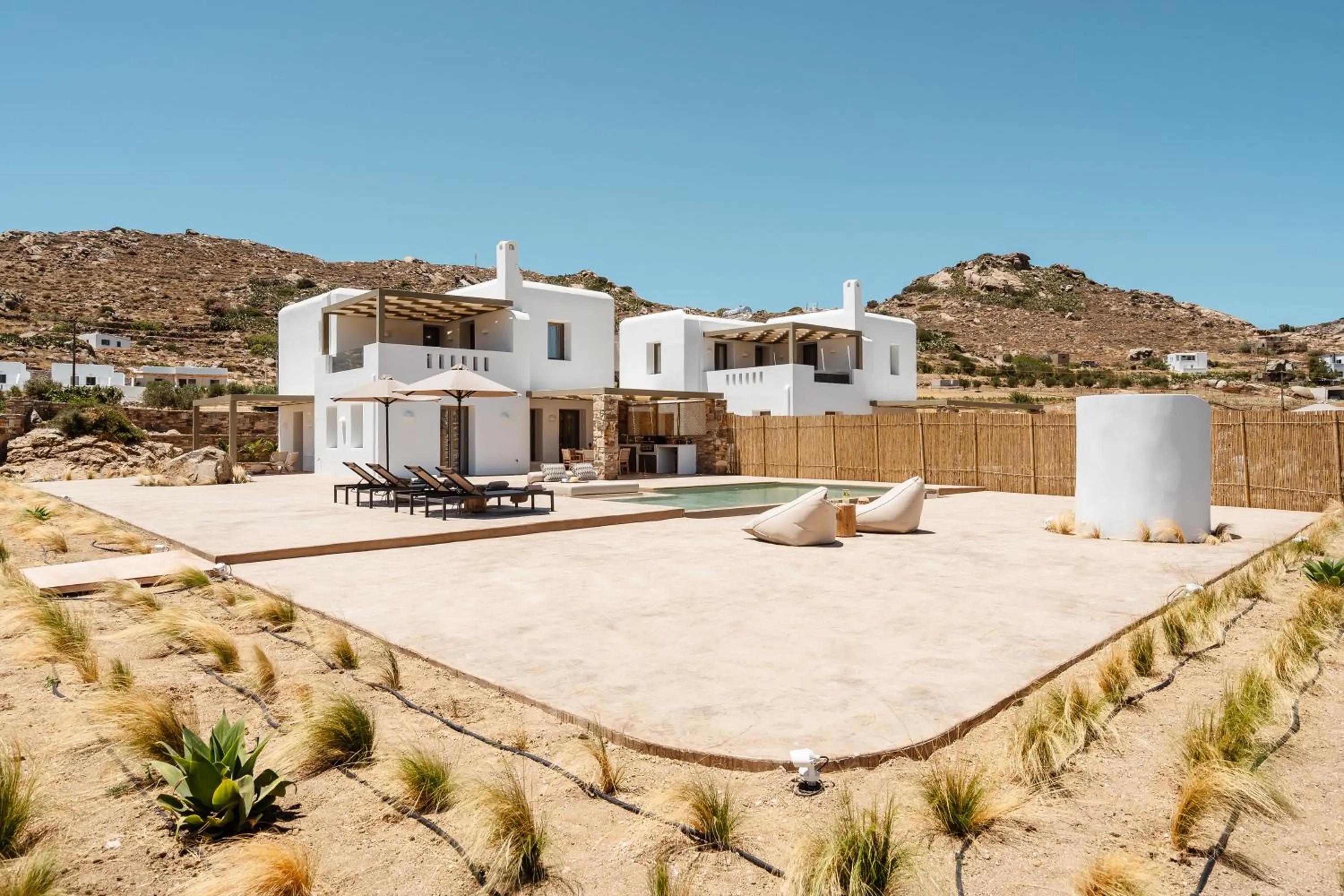 Property building in Thalelion 3 bedroom Villas with private pool and Jacuzzi