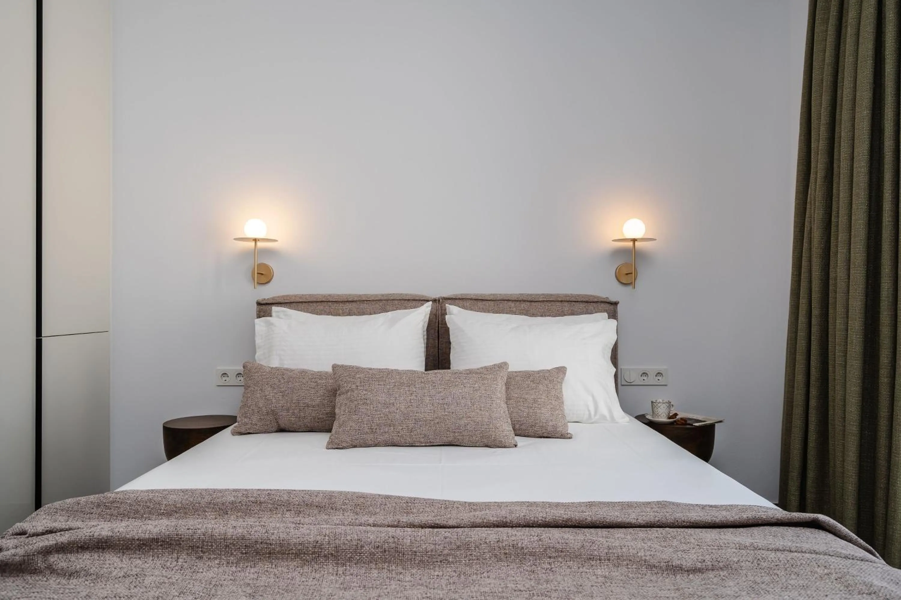 Bed in Thalelion 3 bedroom Villas with private pool and Jacuzzi