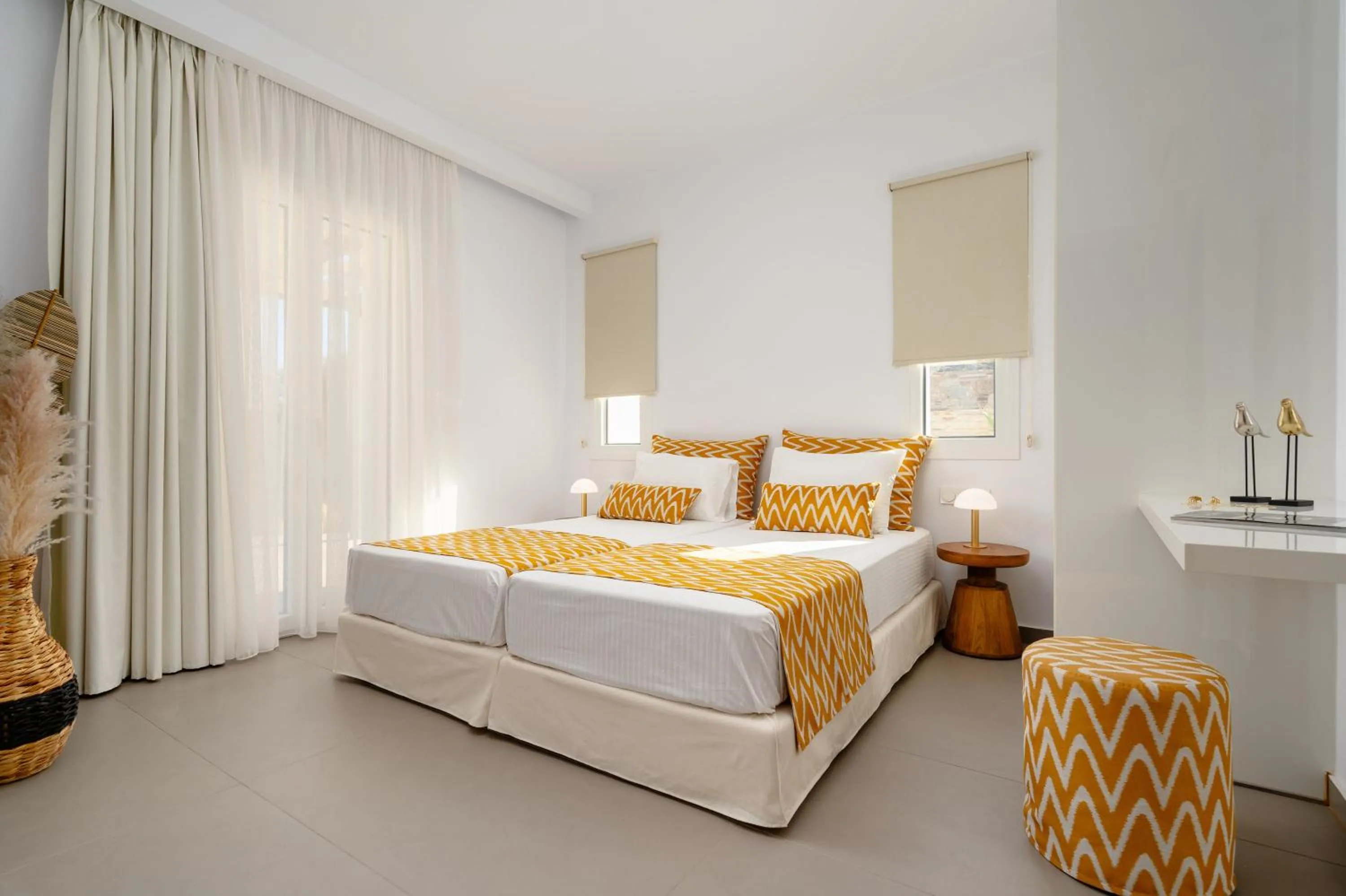 Bed in Thalelion 3 bedroom Villas with private pool and Jacuzzi