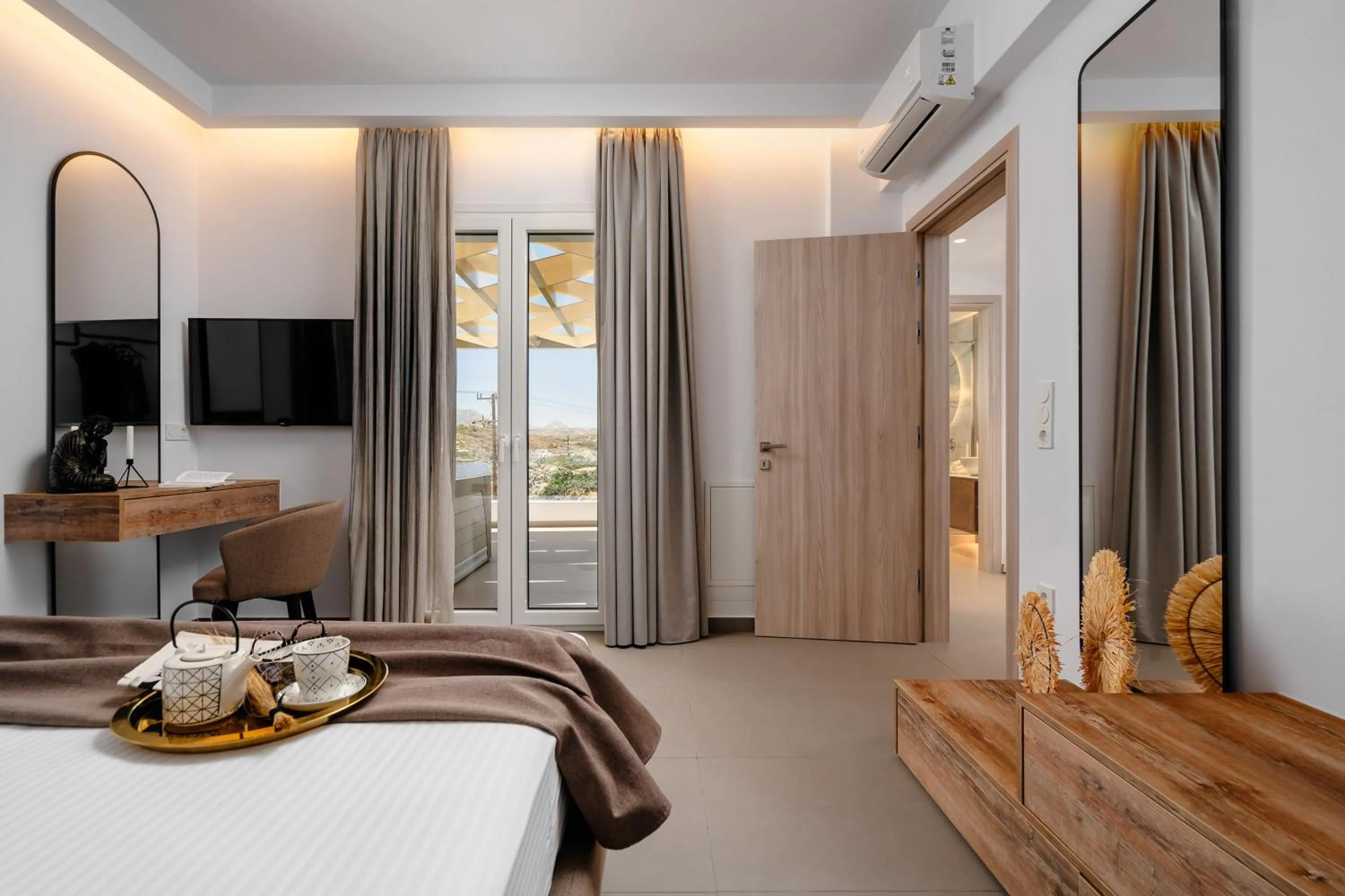 Bed in Thalelion 3 bedroom Villas with private pool and Jacuzzi