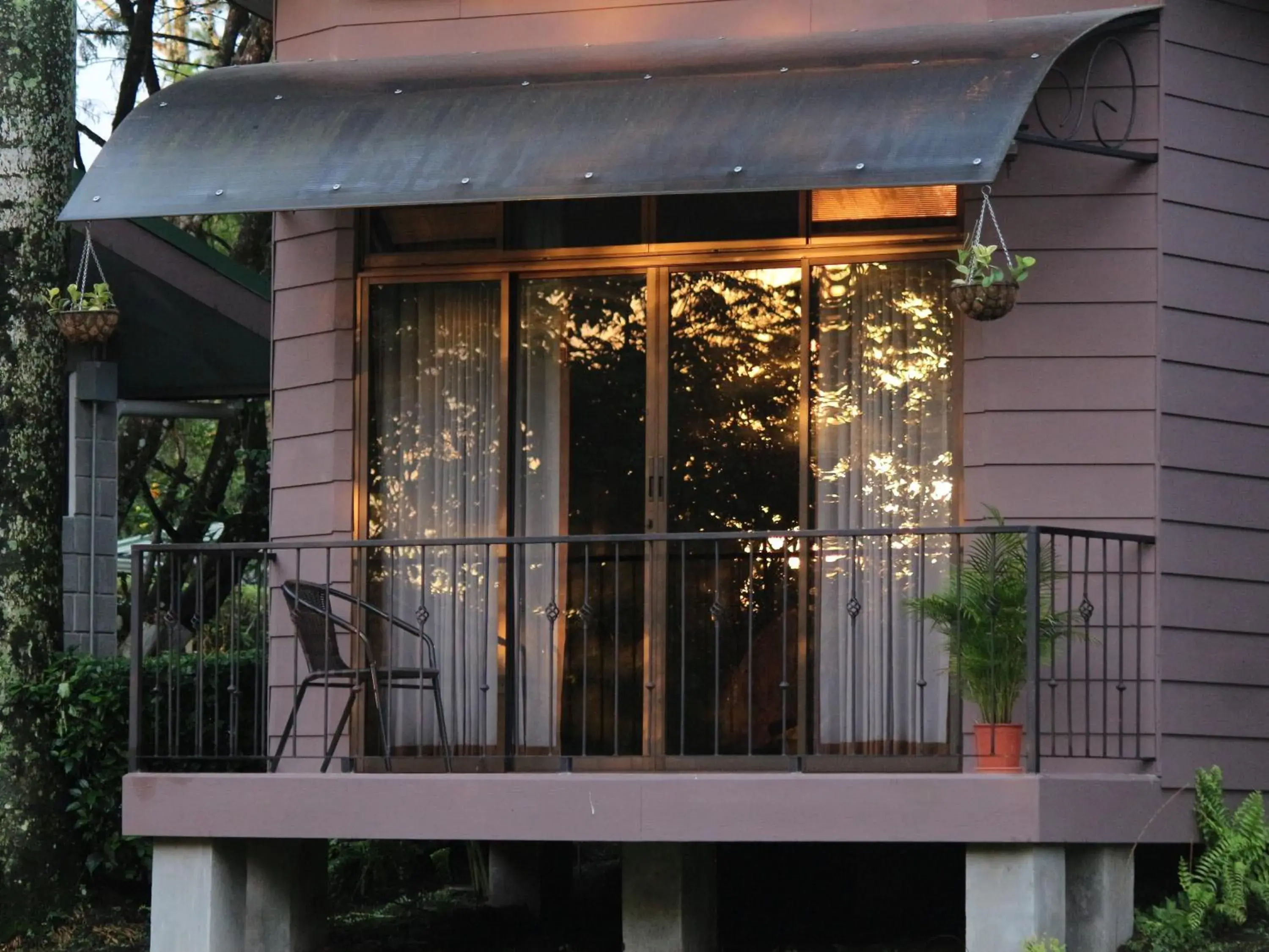 Deluxe Queen Room - single occupancy in Cabañas Green House Deluxe Queen Room - single occupancy in Cabañas Green House