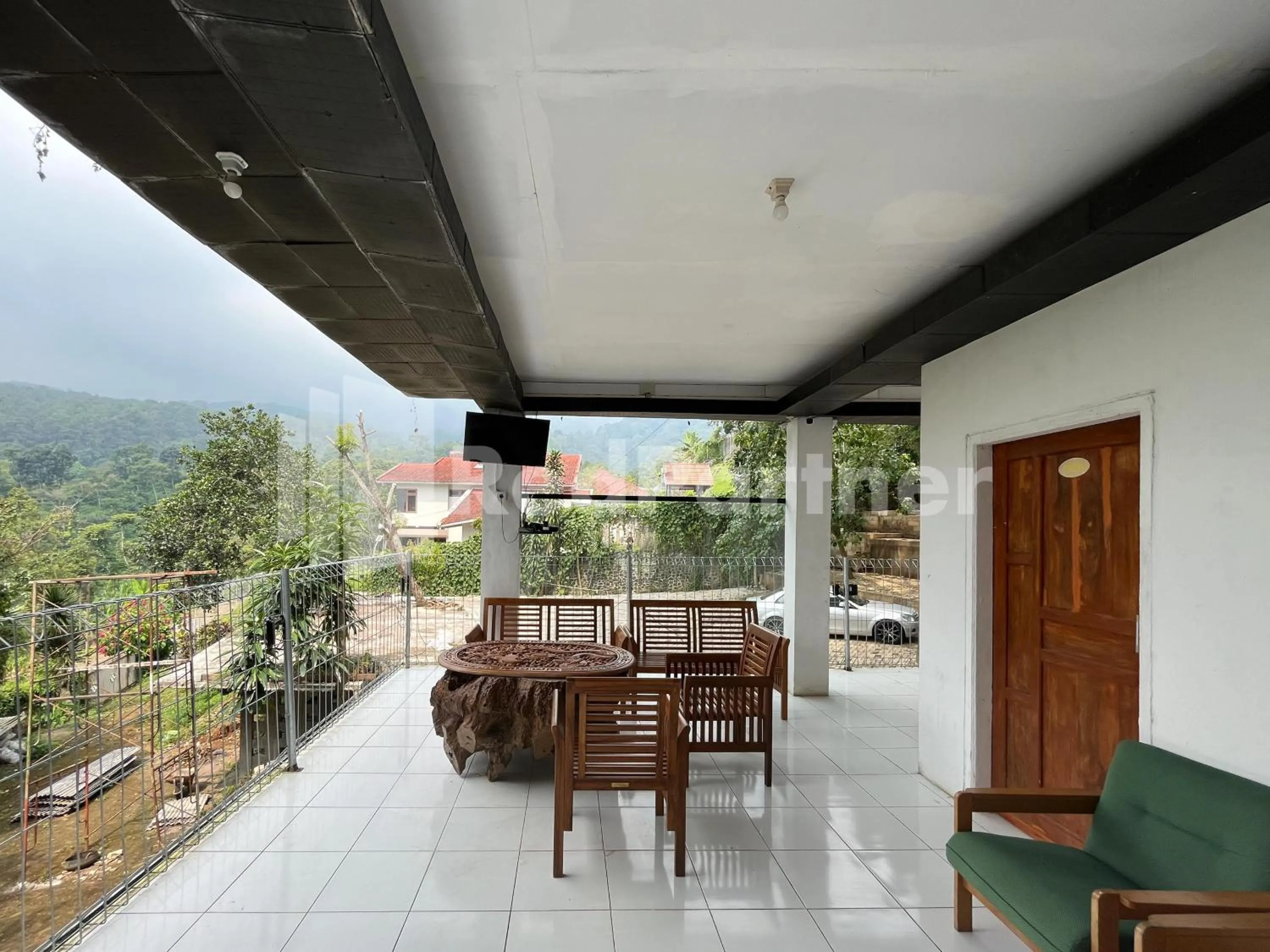 Seating area in Villa A2 Trawas RedPartner