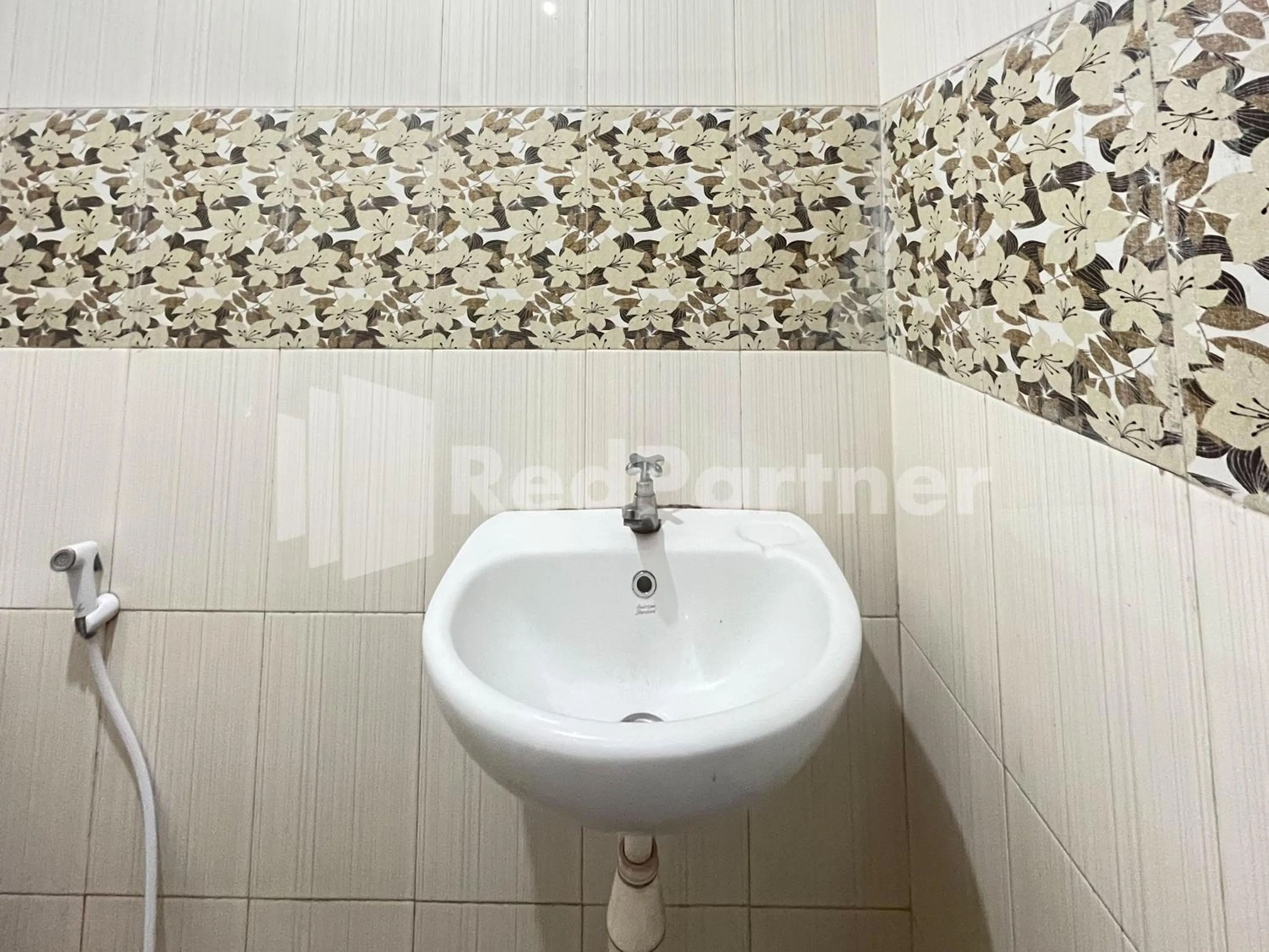 Bathroom in Villa A2 Trawas RedPartner