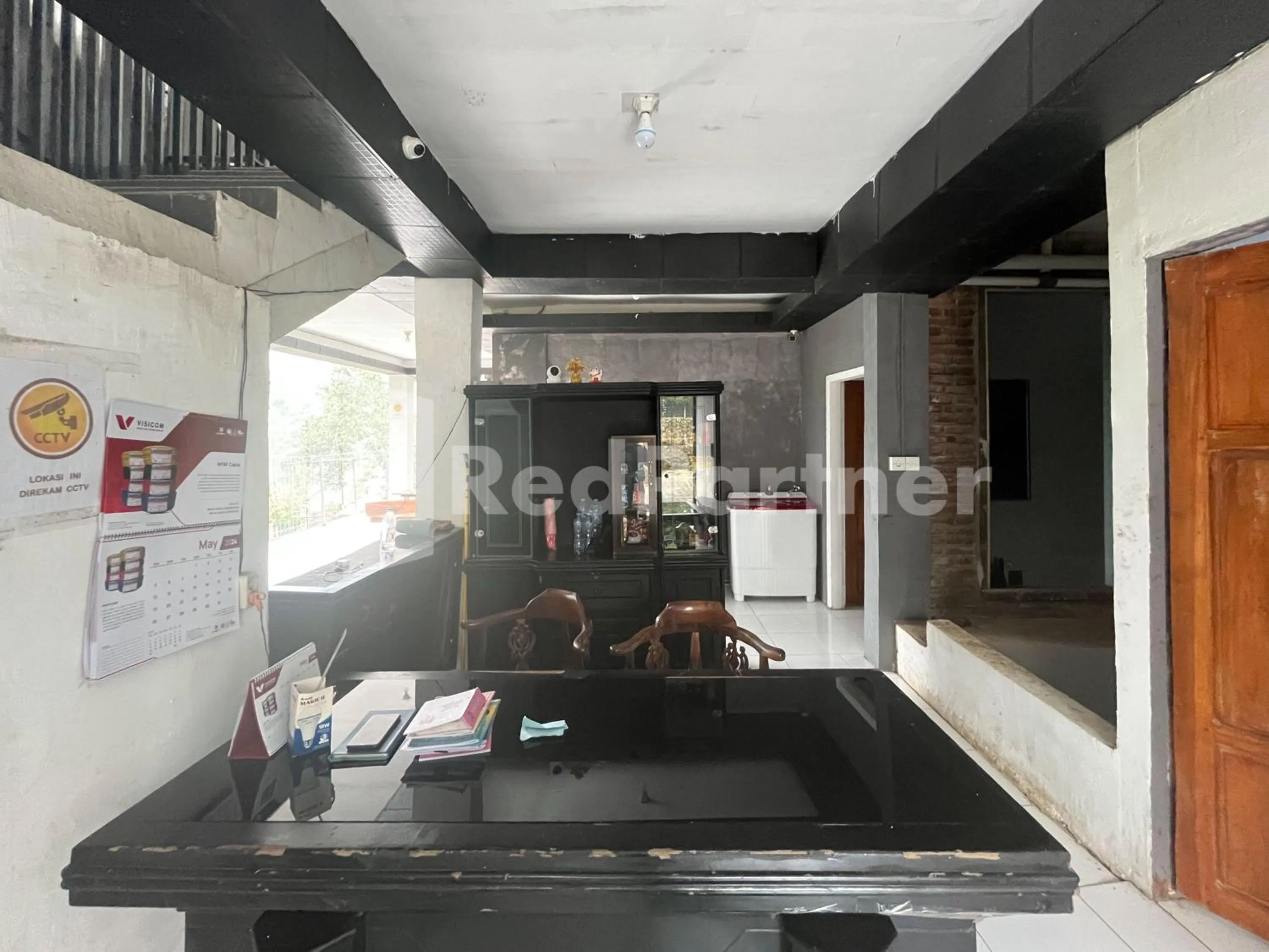 Lobby or reception in Villa A2 Trawas RedPartner
