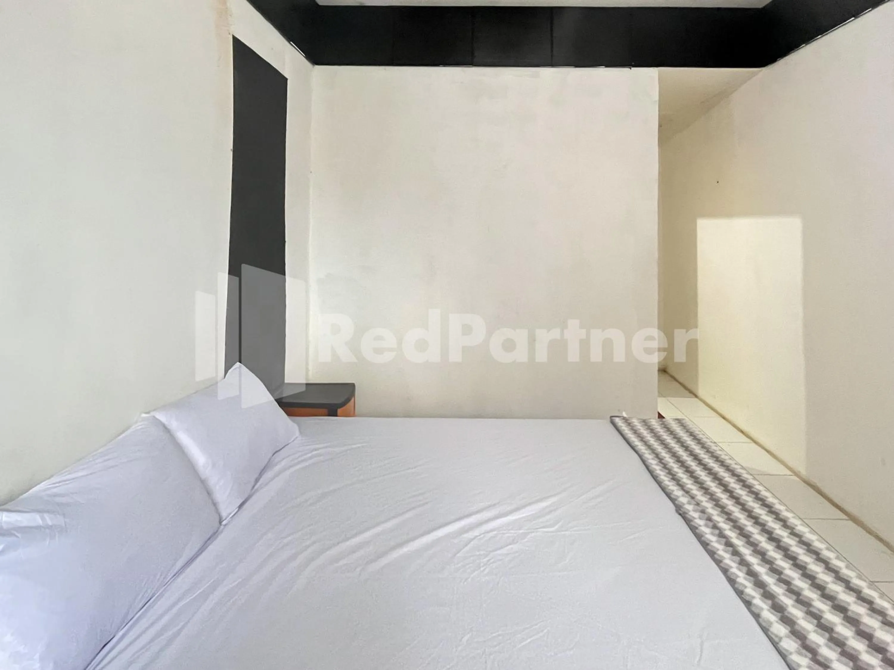 Bedroom, Bed in Villa A2 Trawas RedPartner