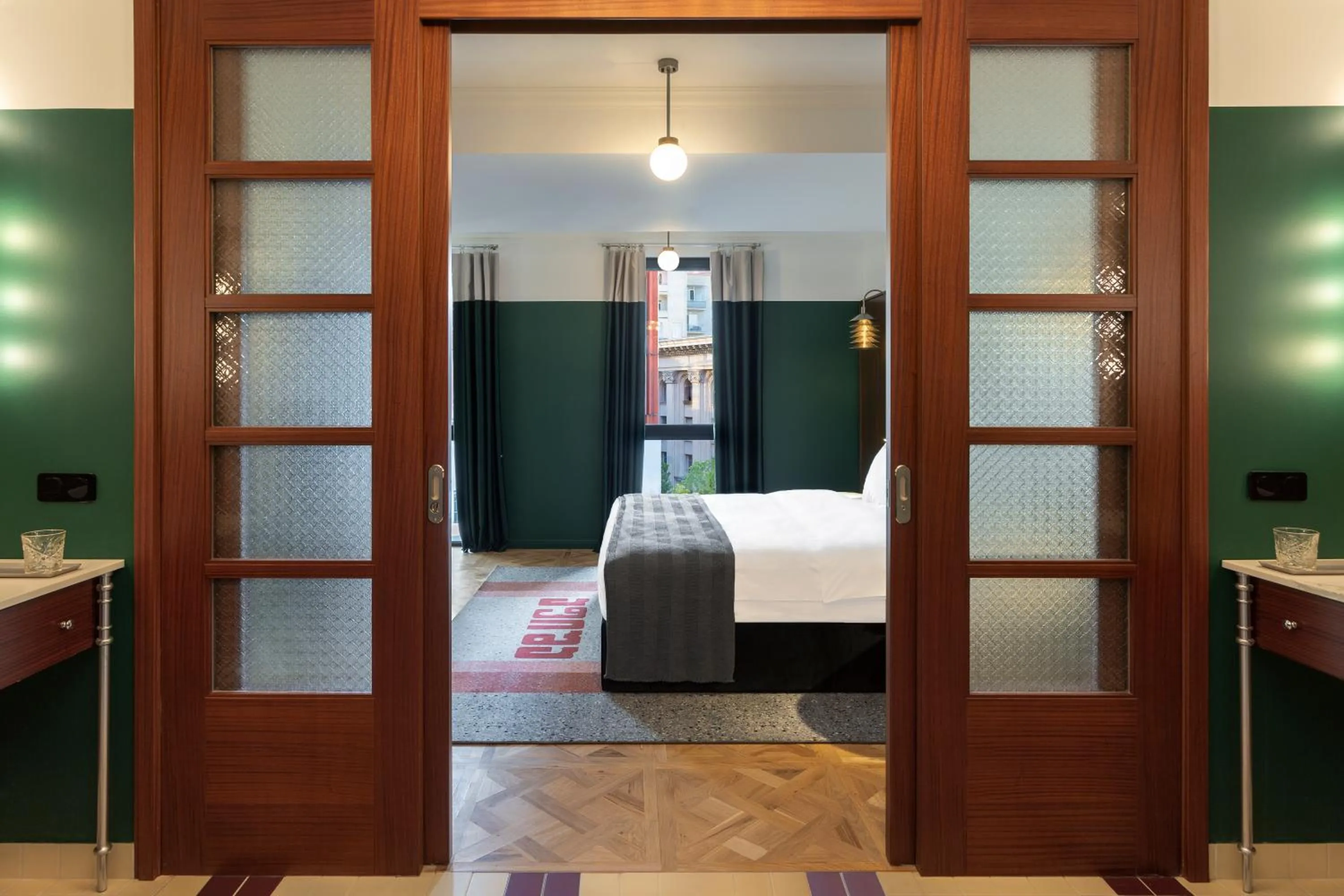 Bedroom, Bed in Hotel Afisha