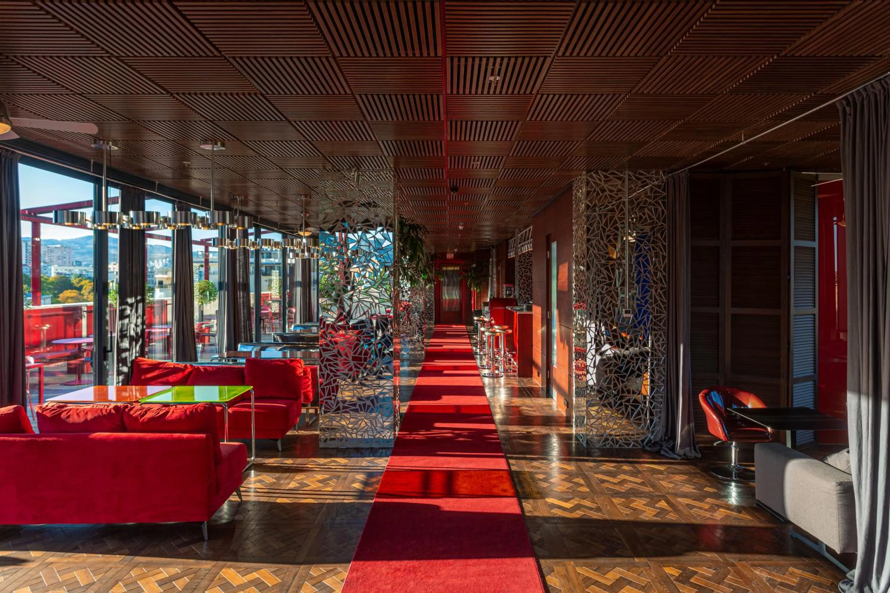 Restaurant/places to eat in Hotel Afisha