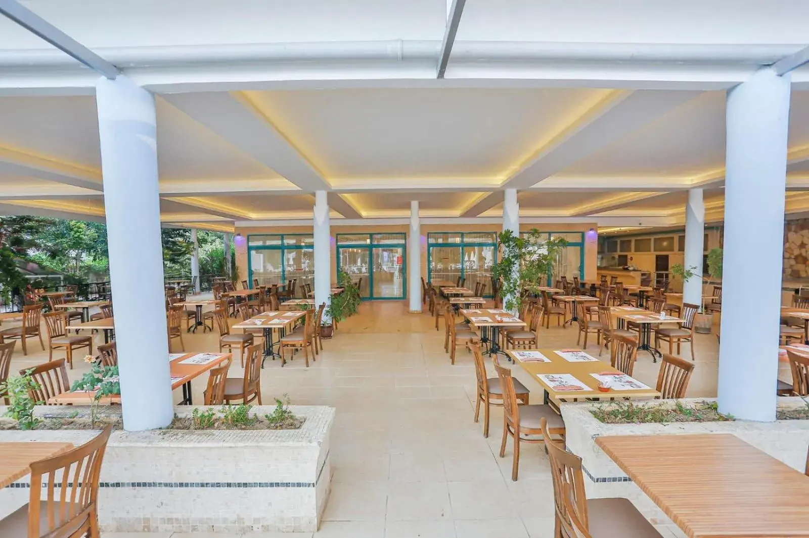 Restaurant/places to eat in Club Mirabell hotel Restaurant/places to eat in Club Mirabell hotel