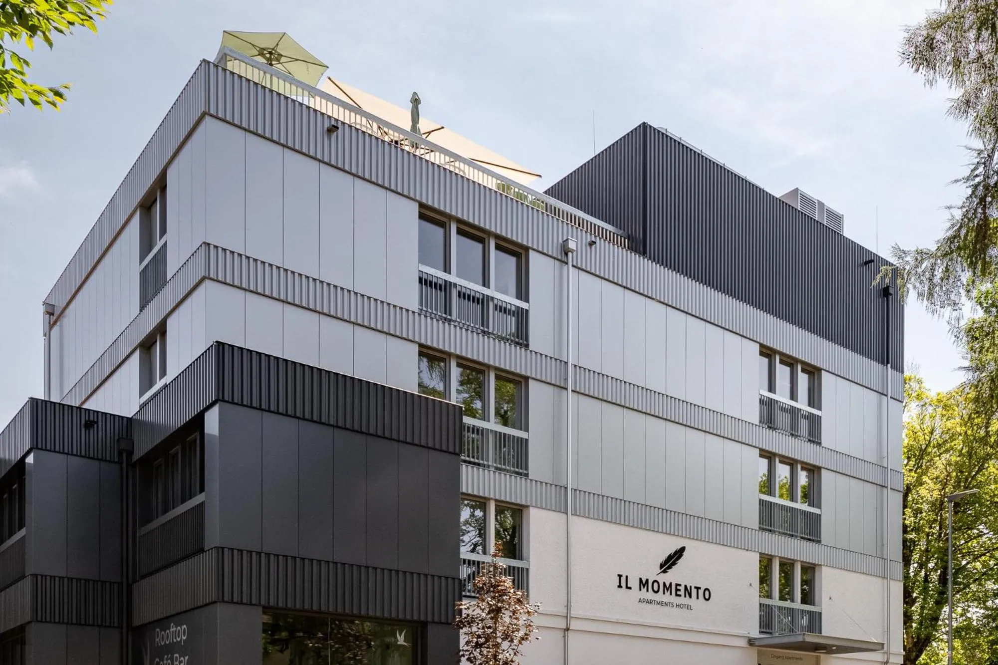 Property building in Aparthotel Il Momento Bern Expo