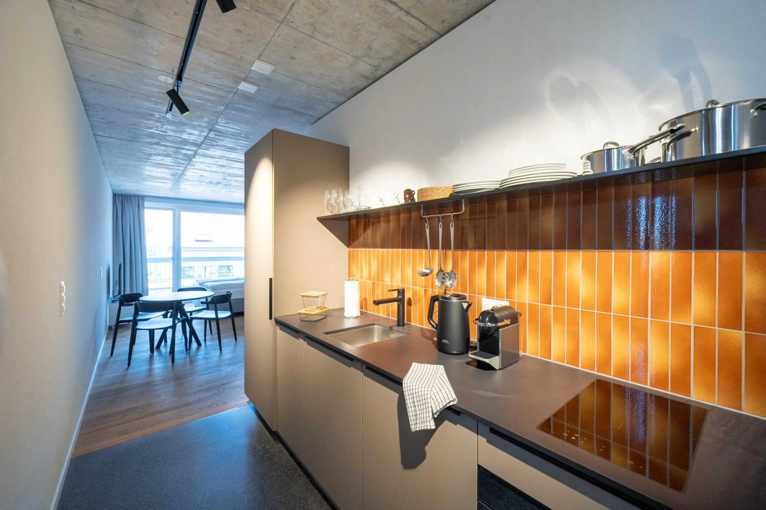 Kitchen or kitchenette in Aparthotel Il Momento Bern Expo