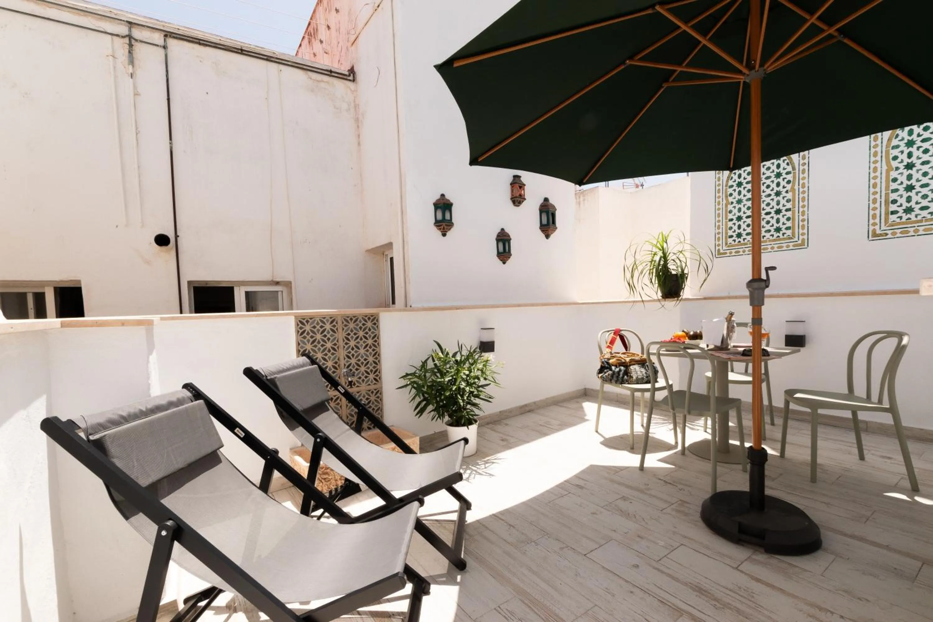 Casa Esmeralda - Luxury Boutique Apartments Old Town