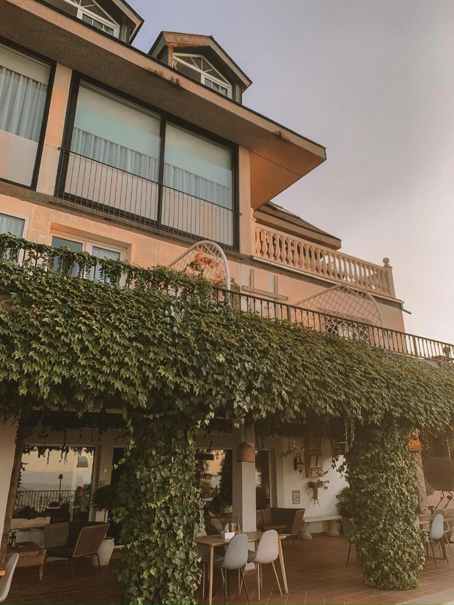 Property building in Hotel El Balcon de las nieves