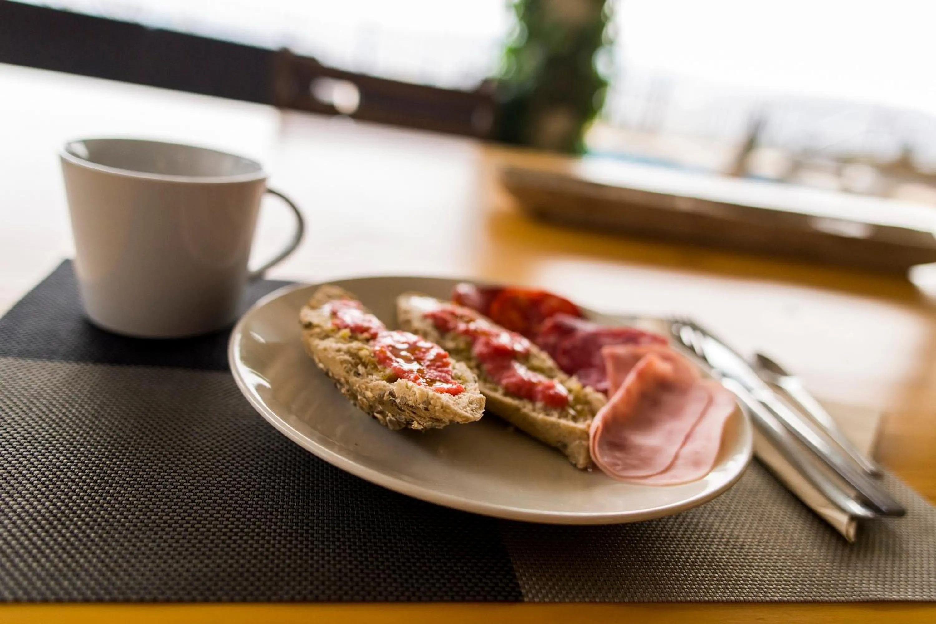 Restaurant/places to eat in Hotel El Balcon de las nieves