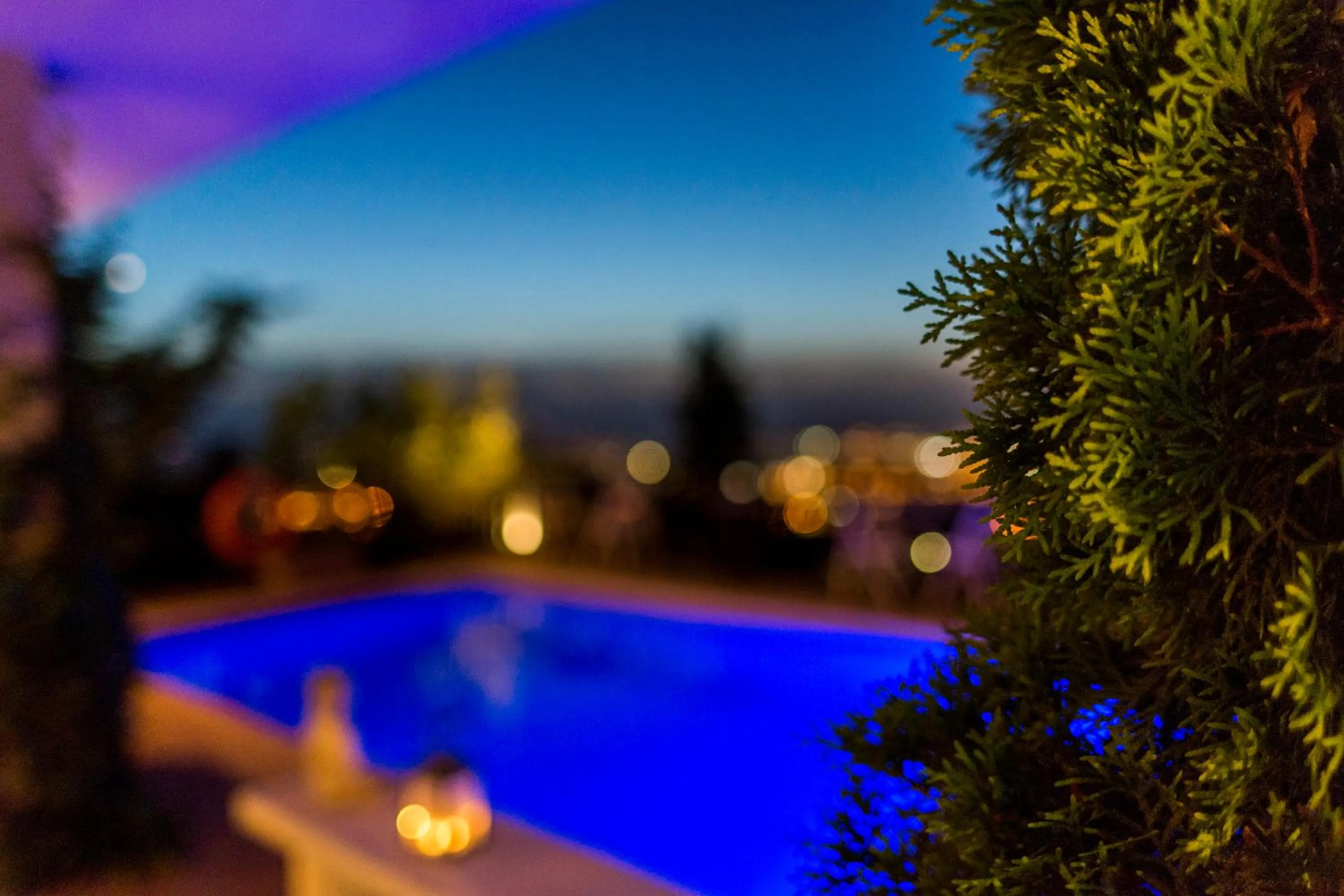 Swimming pool in Hotel El Balcon de las nieves