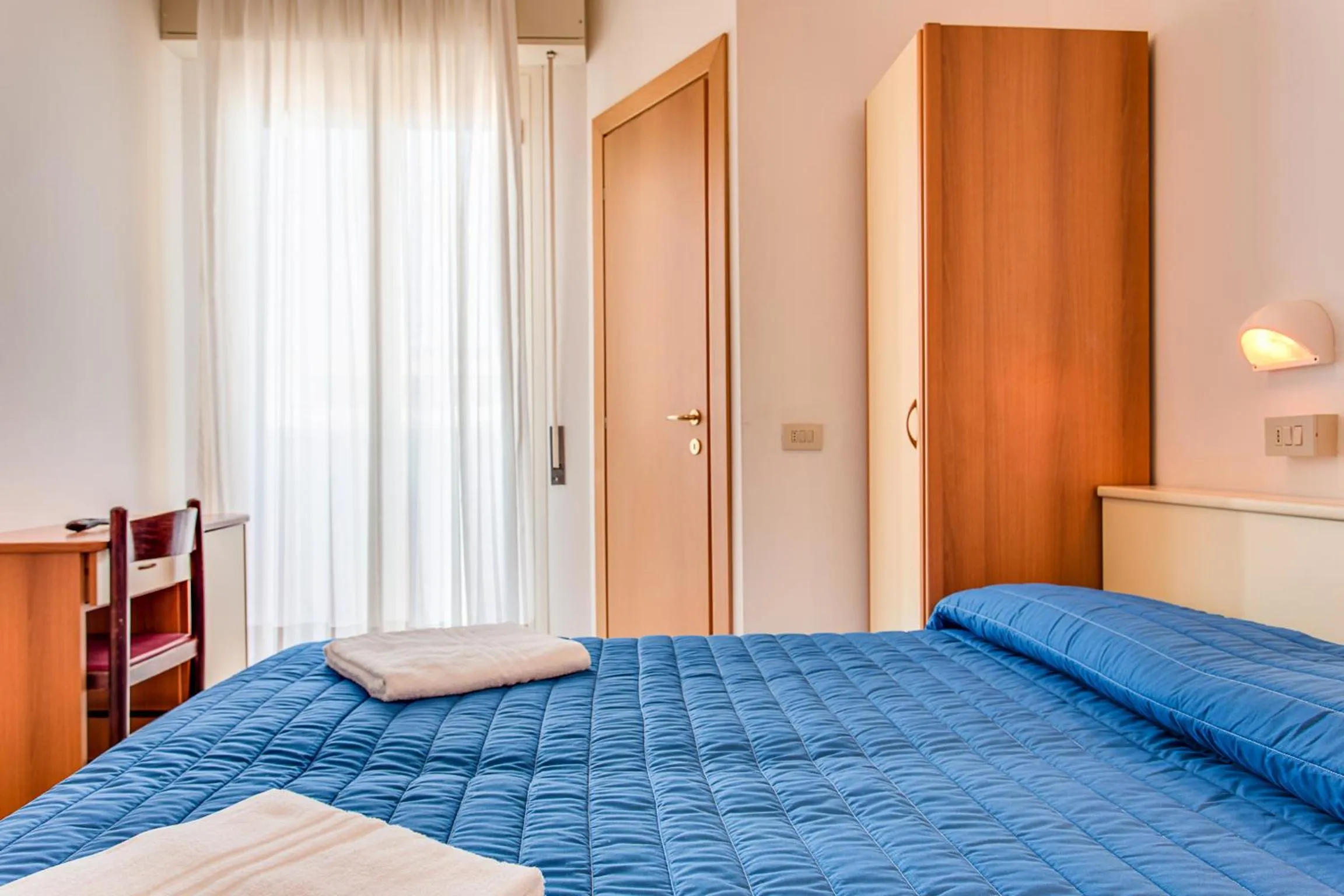 Bed in Hotel Buenos Aires