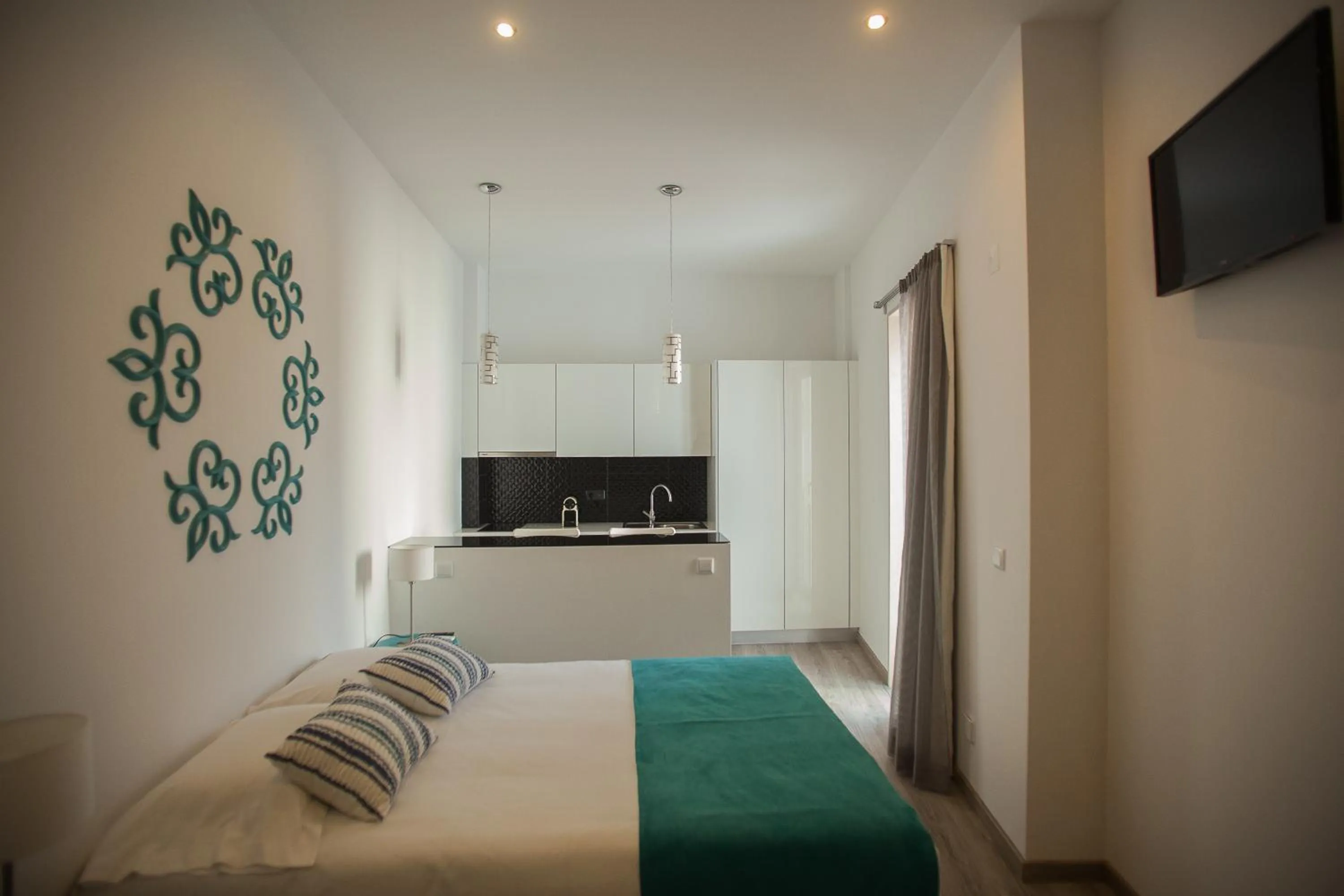 Photo of the whole room, Bed in Thomar Story - Guest House