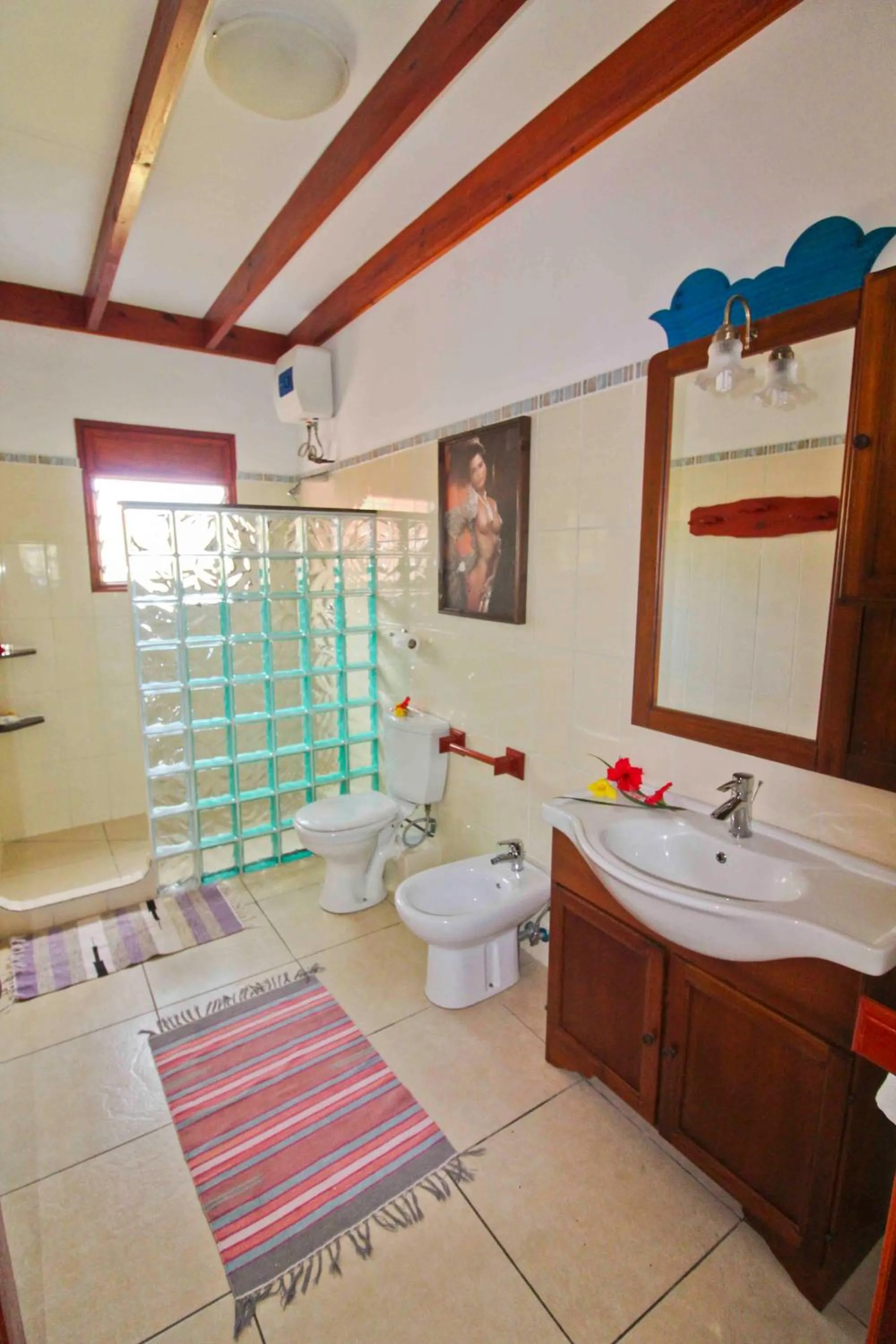 Shower in Takamaka Green Village