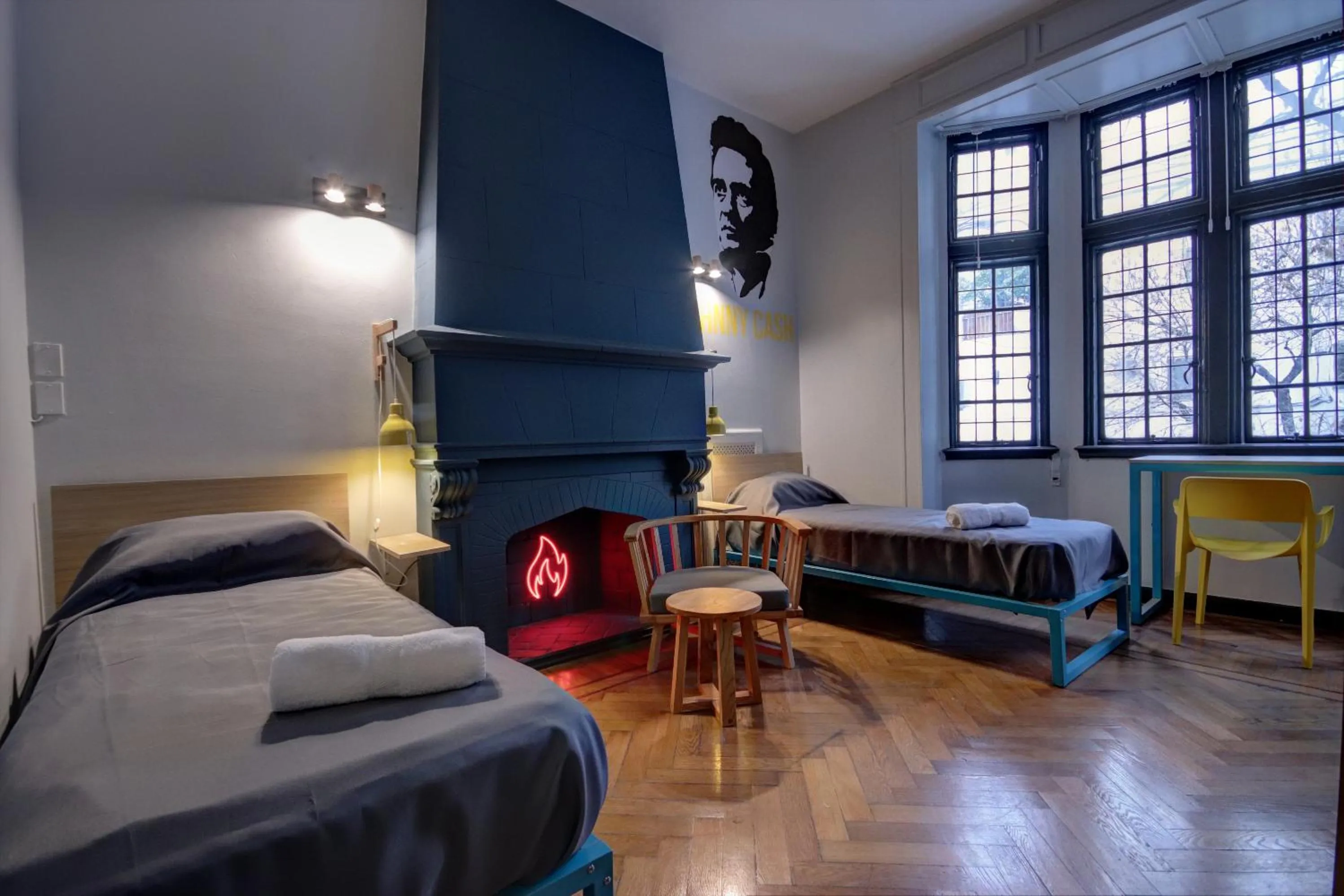 Photo of the whole room, Bed in Play Hostel Garden