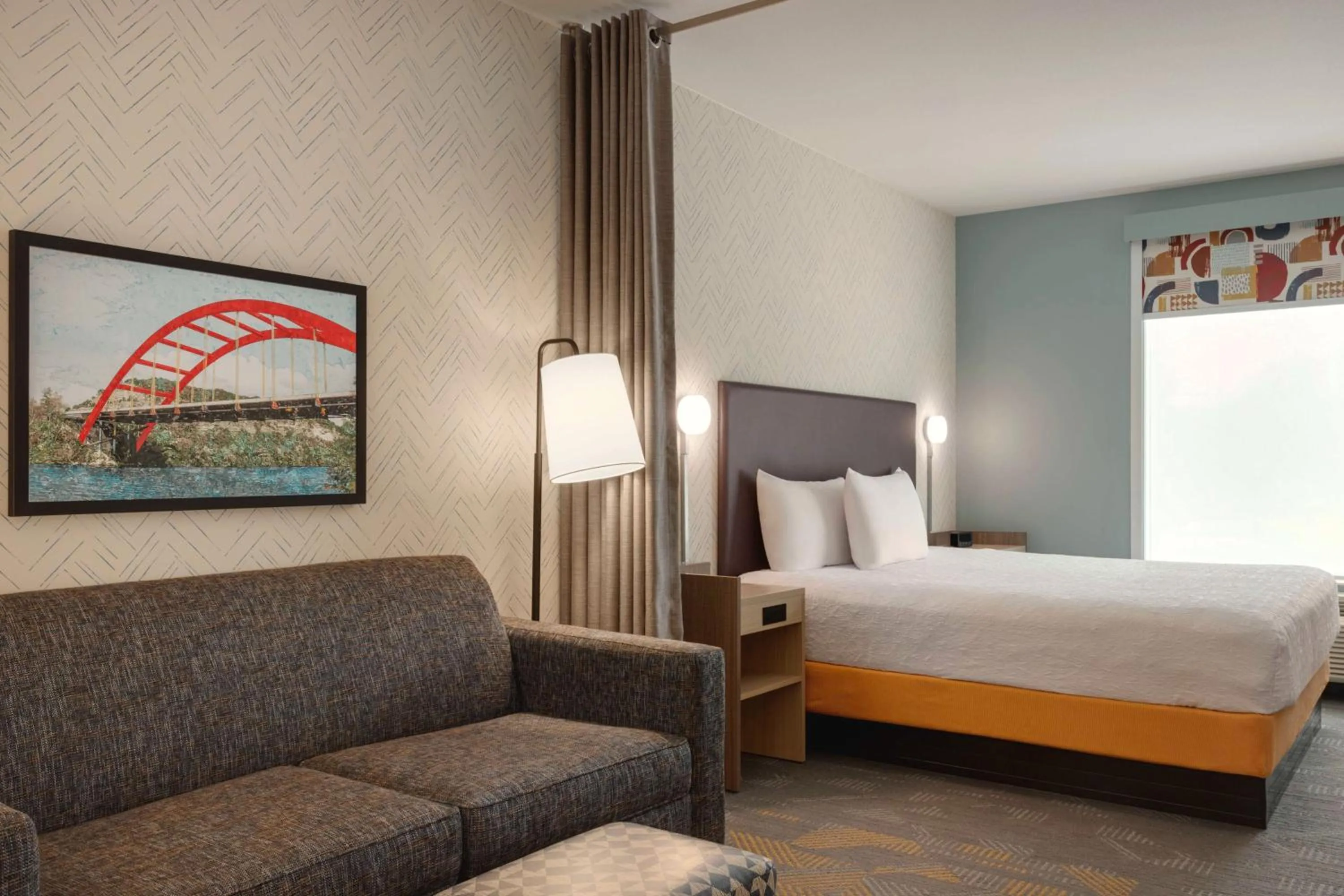 Bed in Home2 Suites by Hilton Austin North/Near the Domain, TX