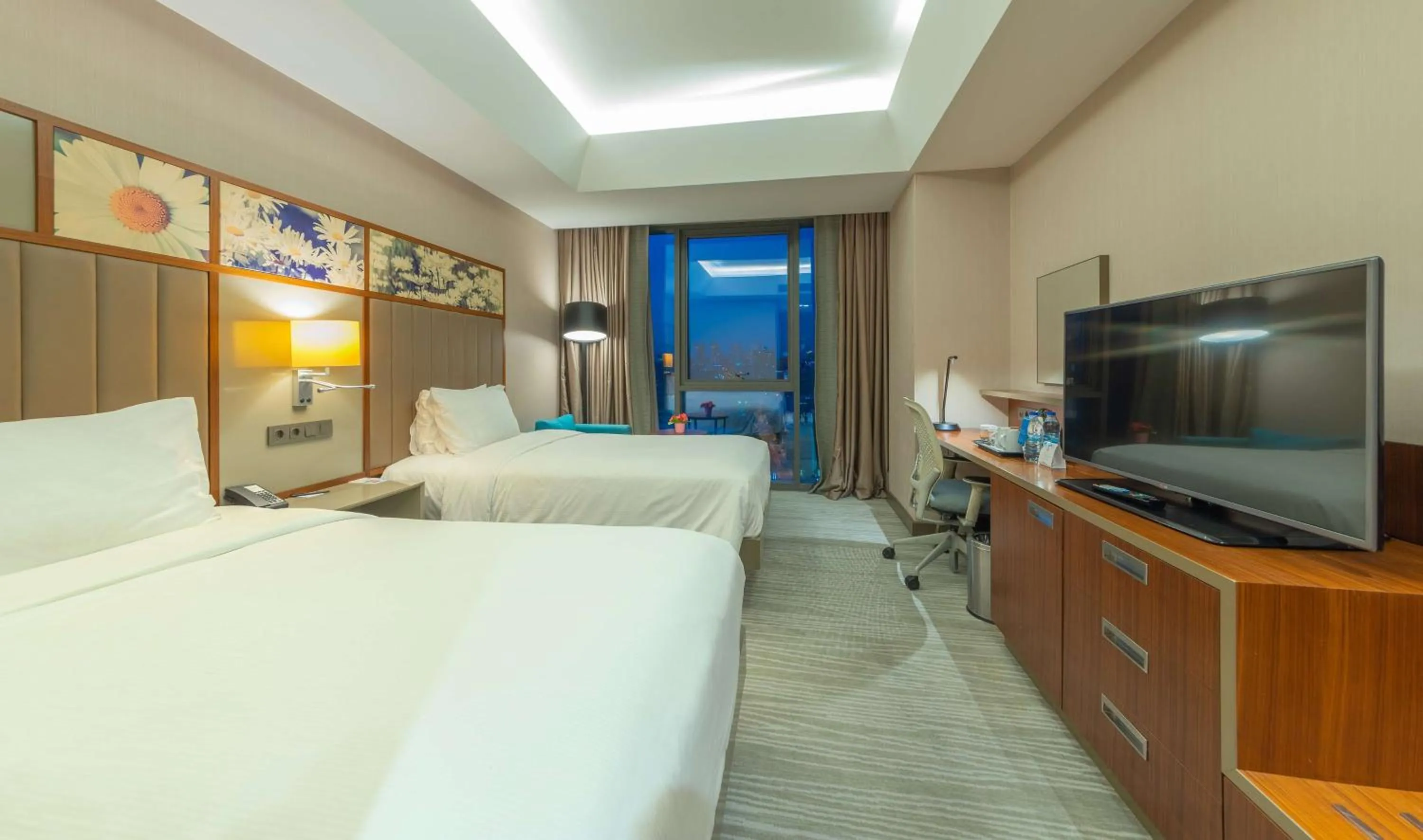 Bed in Hilton Garden Inn Istanbul Atatürk Airport