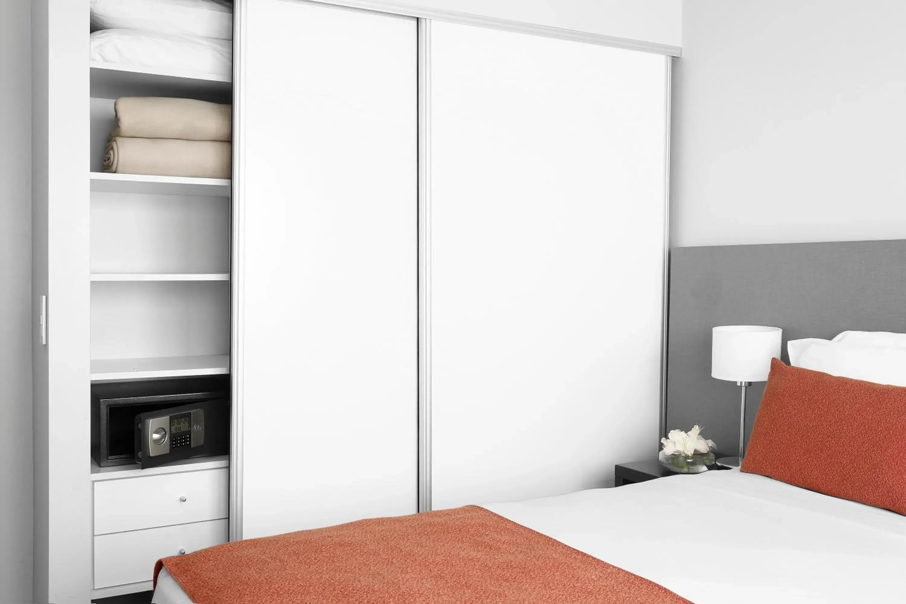 Bedroom, Bed in CH Recoleta Suites Bedroom, Bed in CH Recoleta Suites