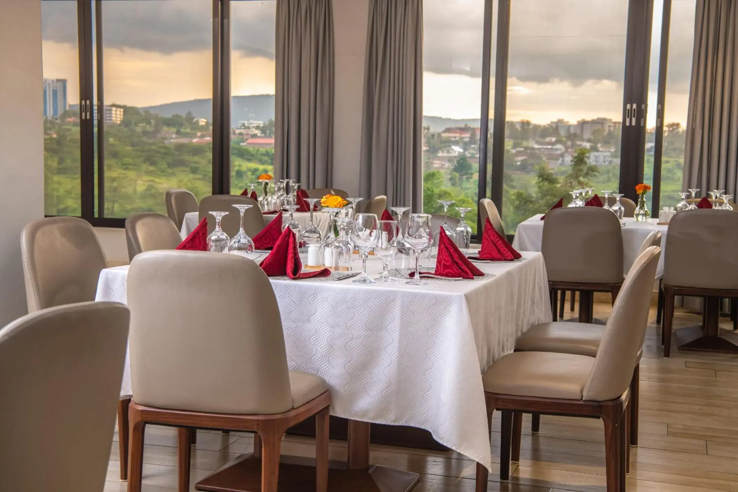 Restaurant/places to eat in Park View Courts Restaurant/places to eat in Park View Courts