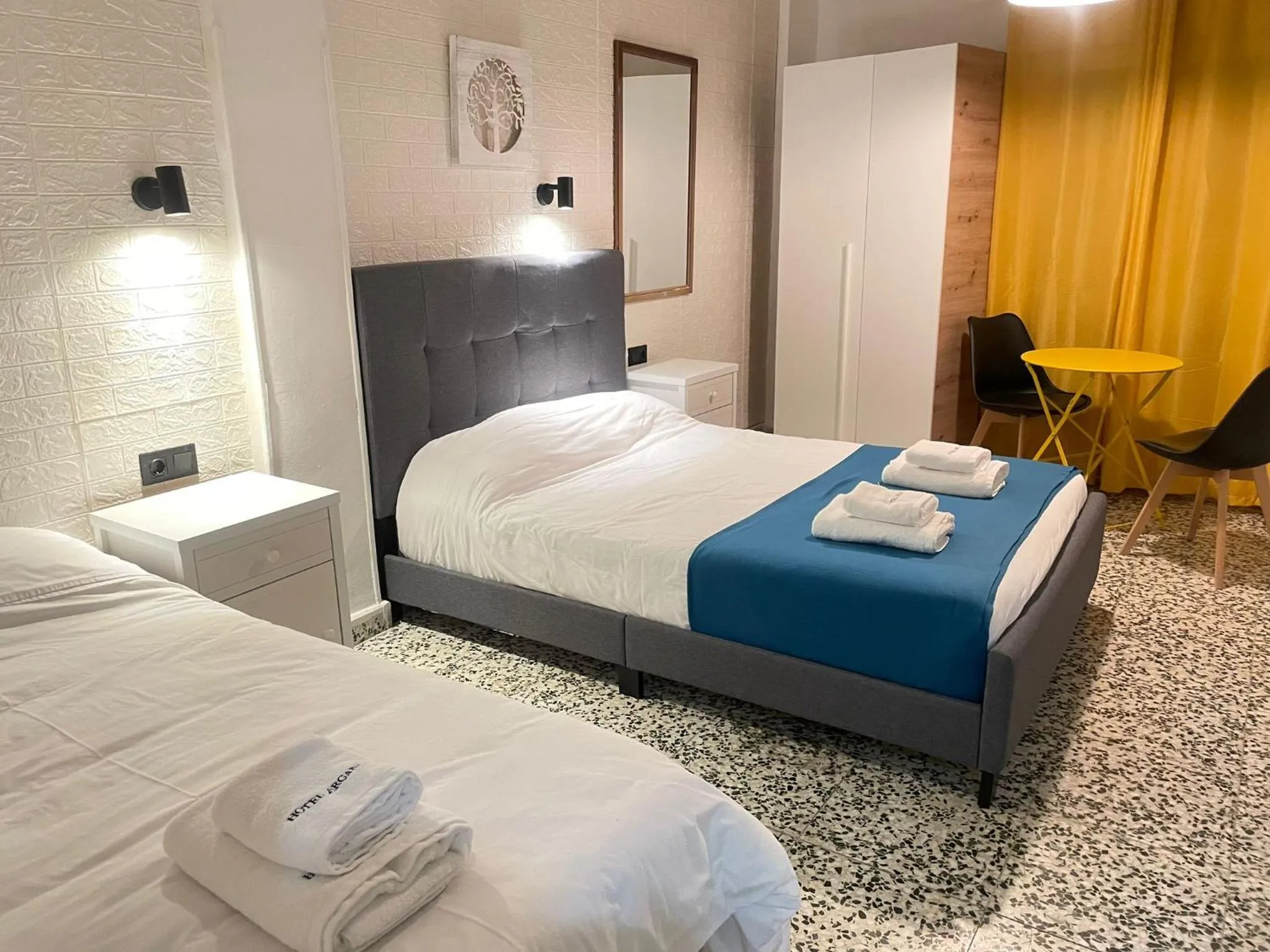 Bedroom, Bed in Hotel Arganda