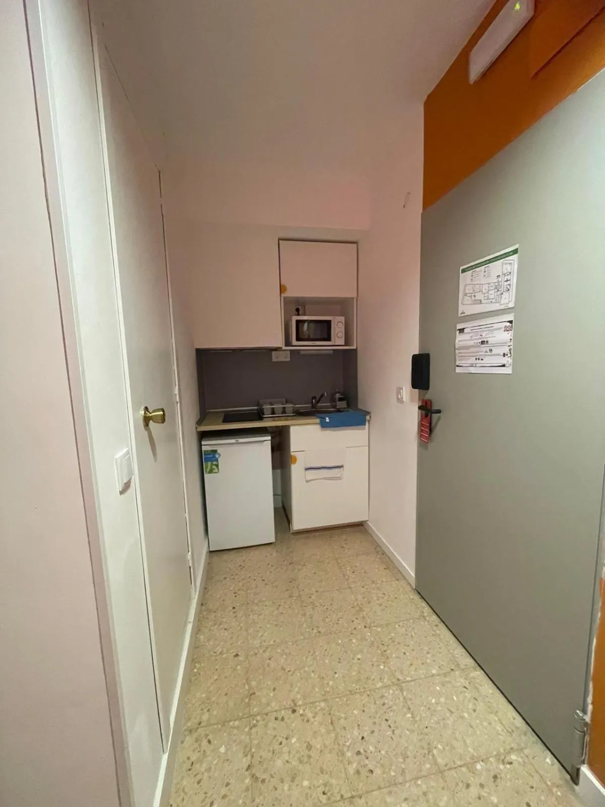 stove in Hotel Arganda