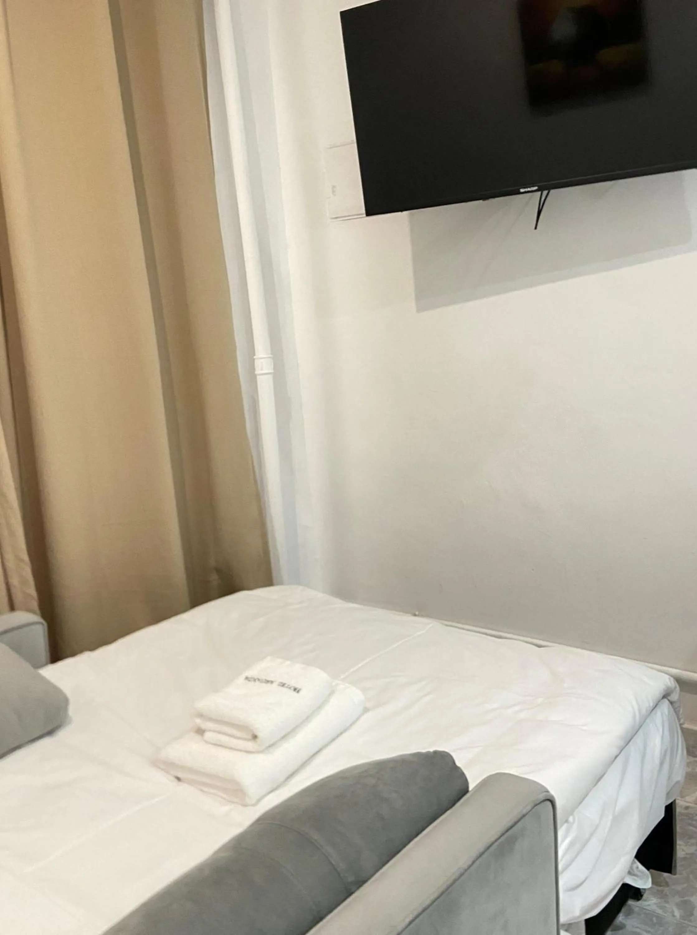 Bedroom, Bed in Hotel Arganda