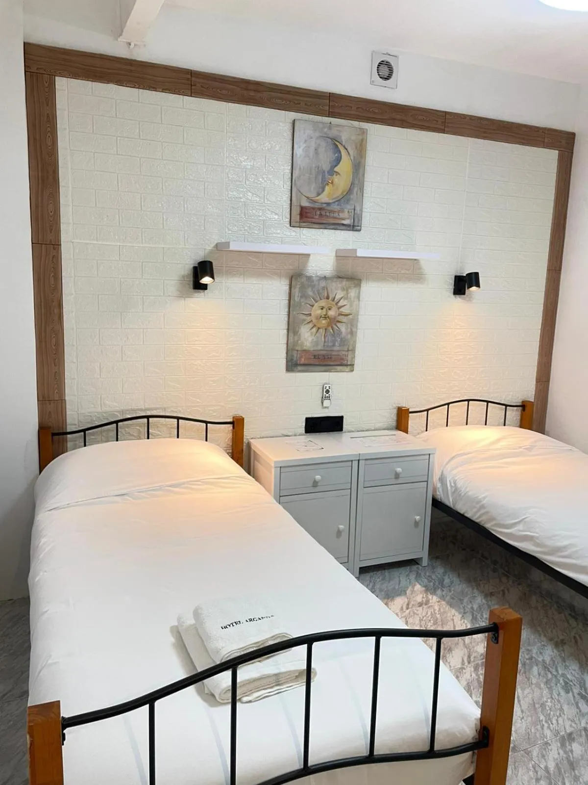 Bedroom, Bed in Hotel Arganda