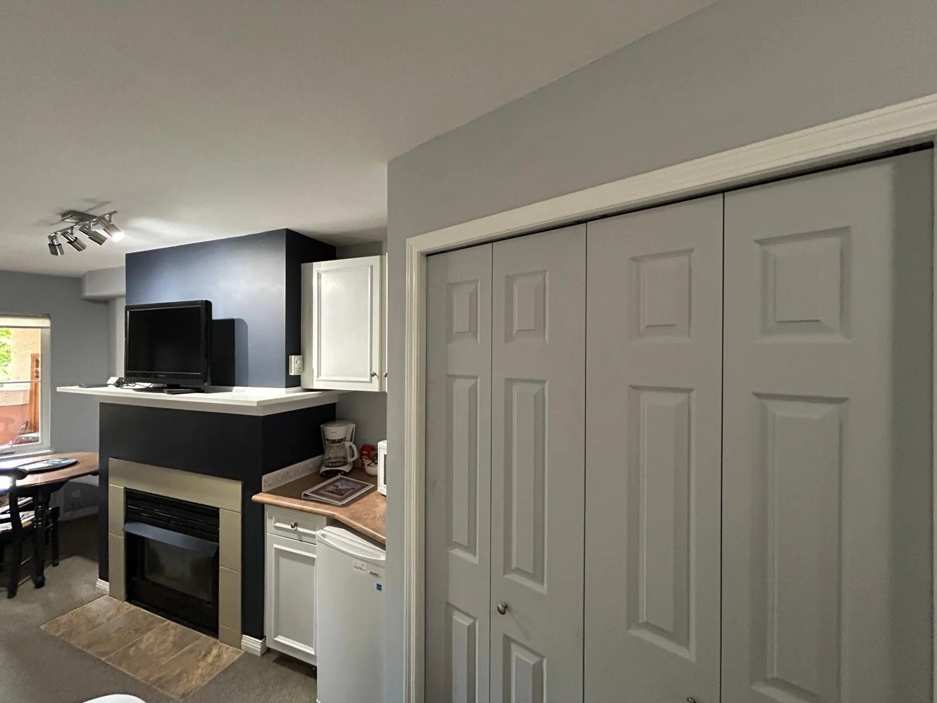 Borgata Lodge Resort