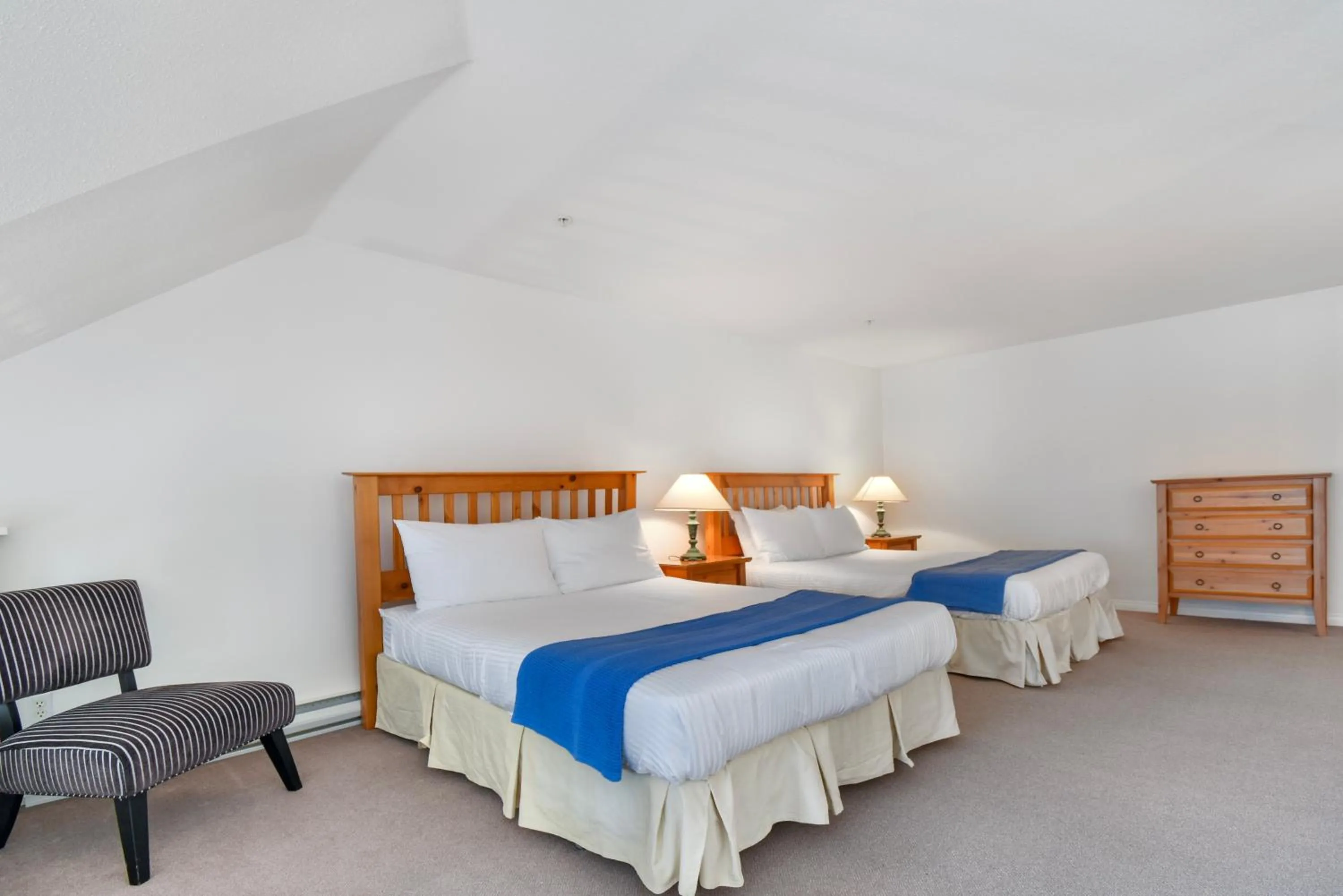 Bed in Borgata Lodge Resort