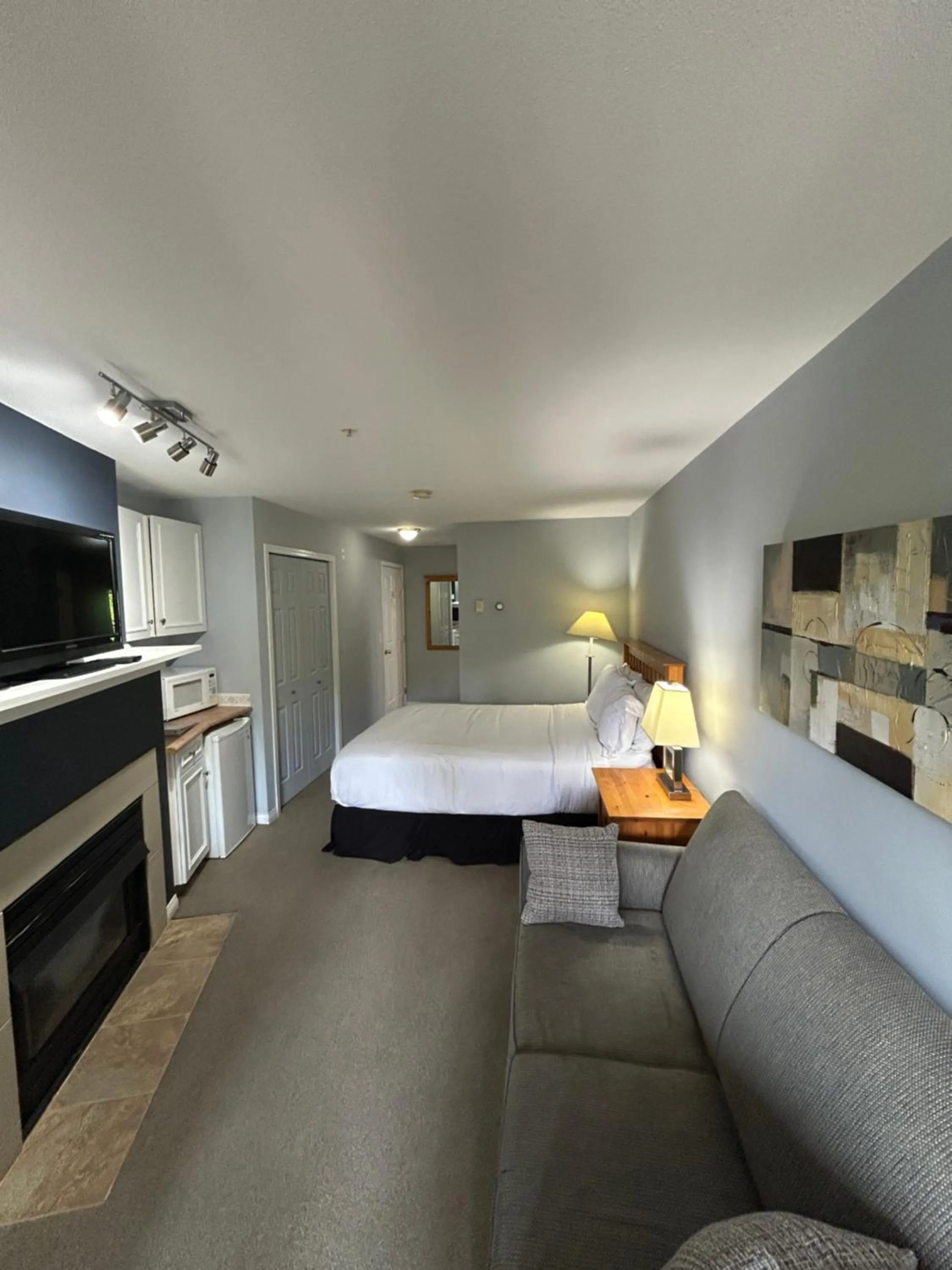 Bed in Borgata Lodge Resort