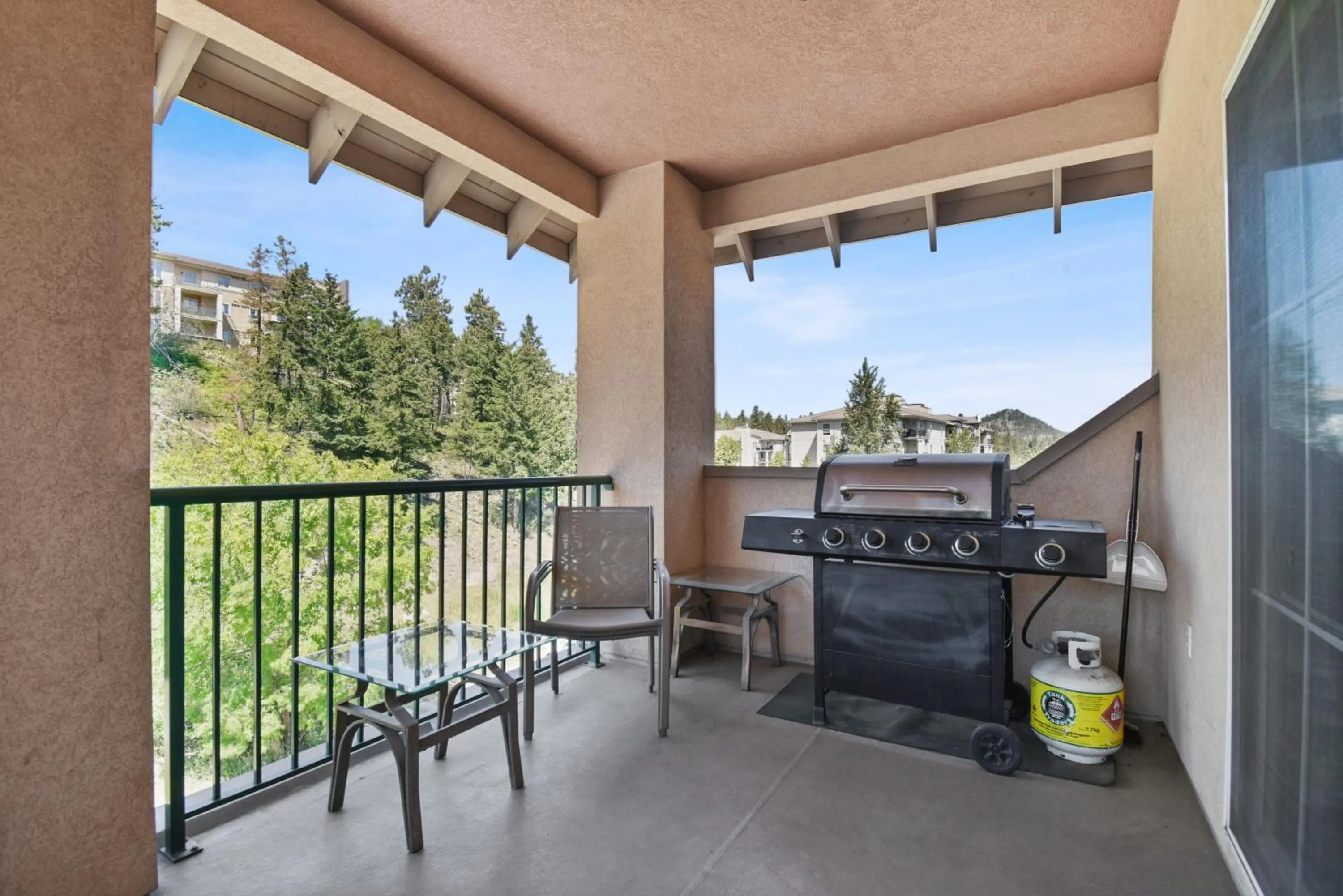 Borgata Lodge Resort