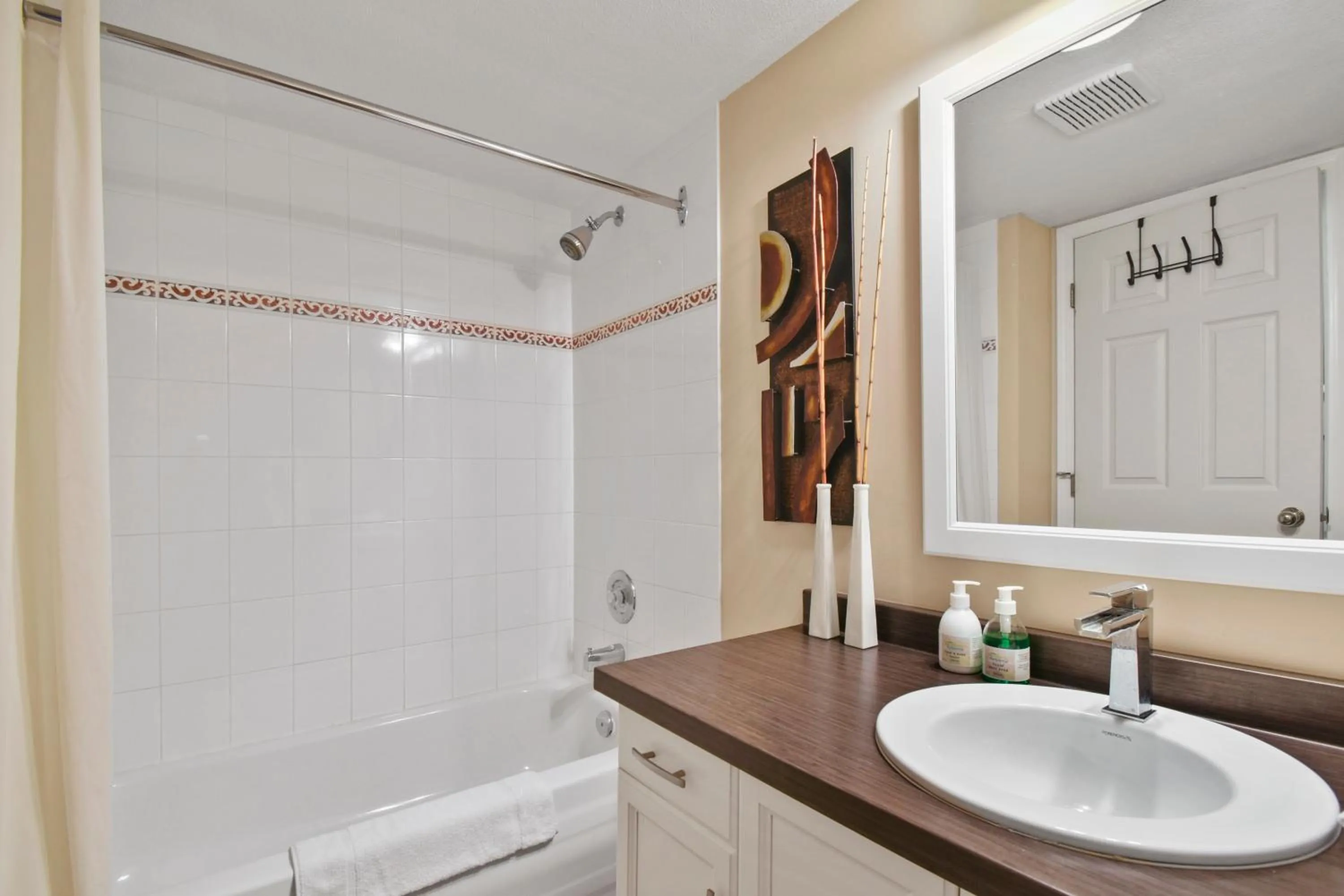 Borgata Lodge Resort