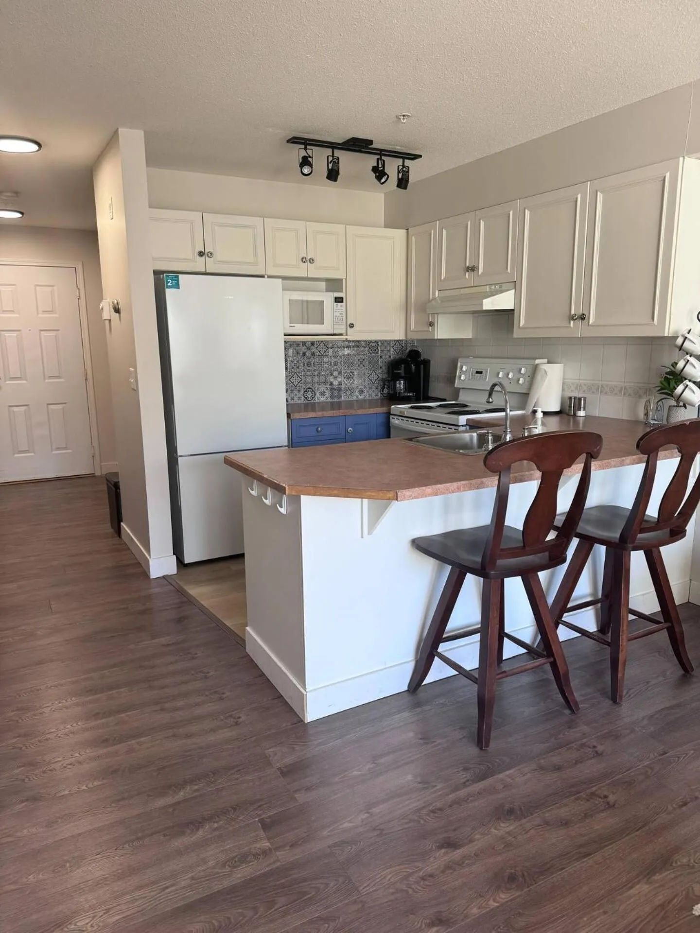 Borgata Lodge Resort