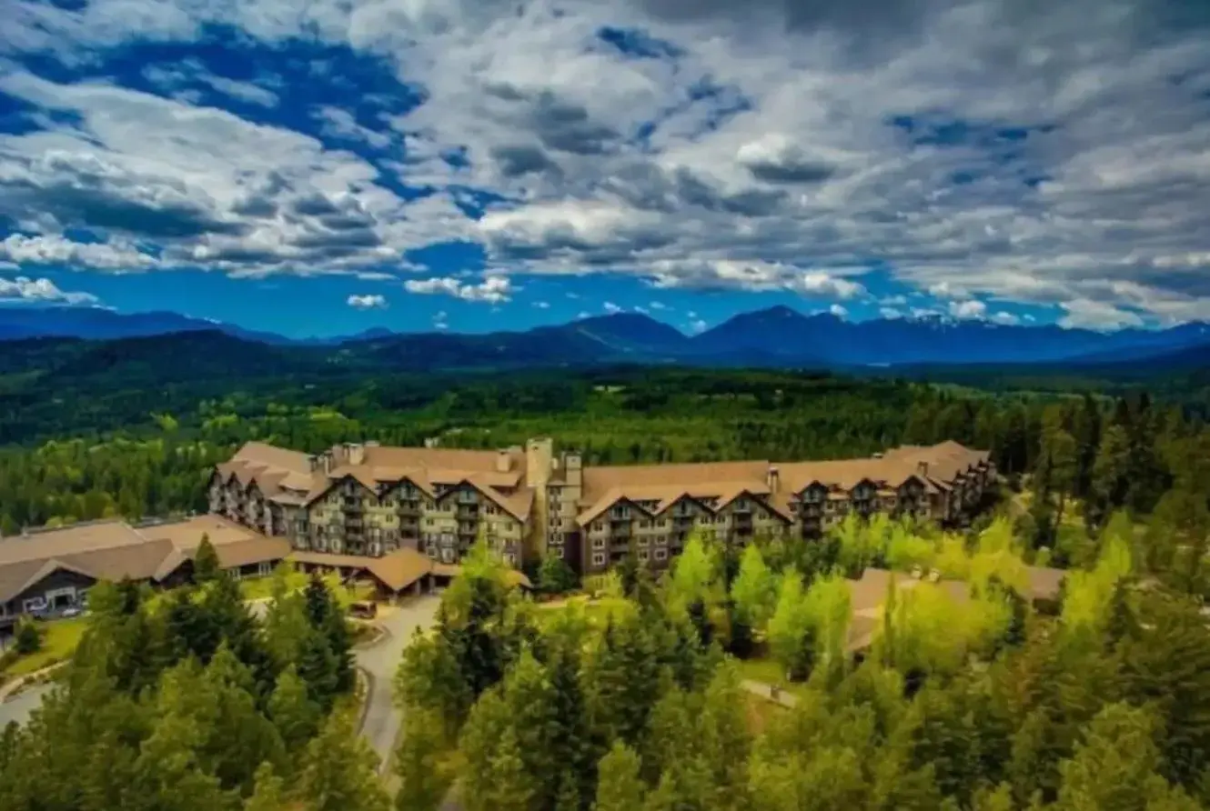 Suncadia Resort Luxury Suite with Amazing Mountain Views Suncadia Resort Luxury Suite with Amazing Mountain Views