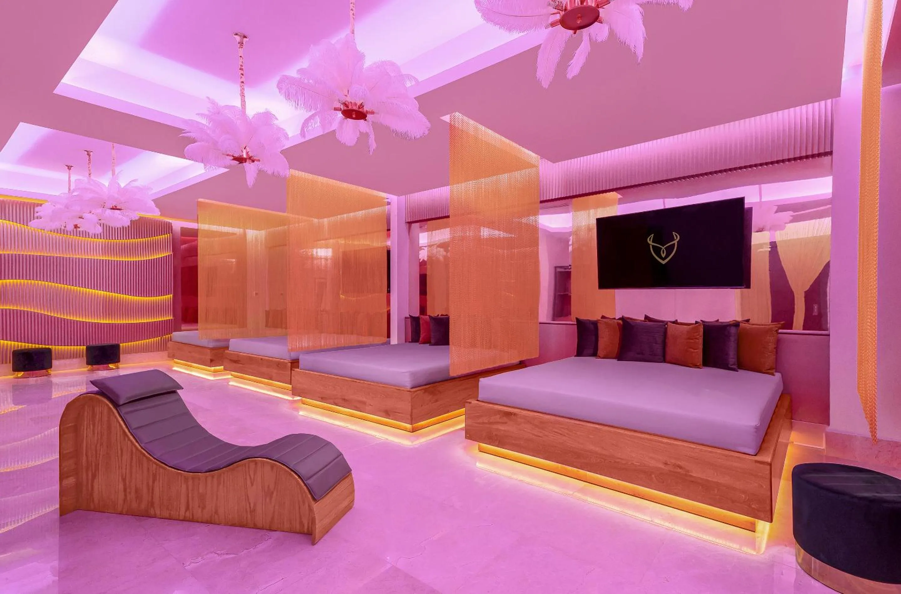 Communal lounge/ TV room, Bed in The Eden by Desire Riviera Maya All Inclusive - Couples Only