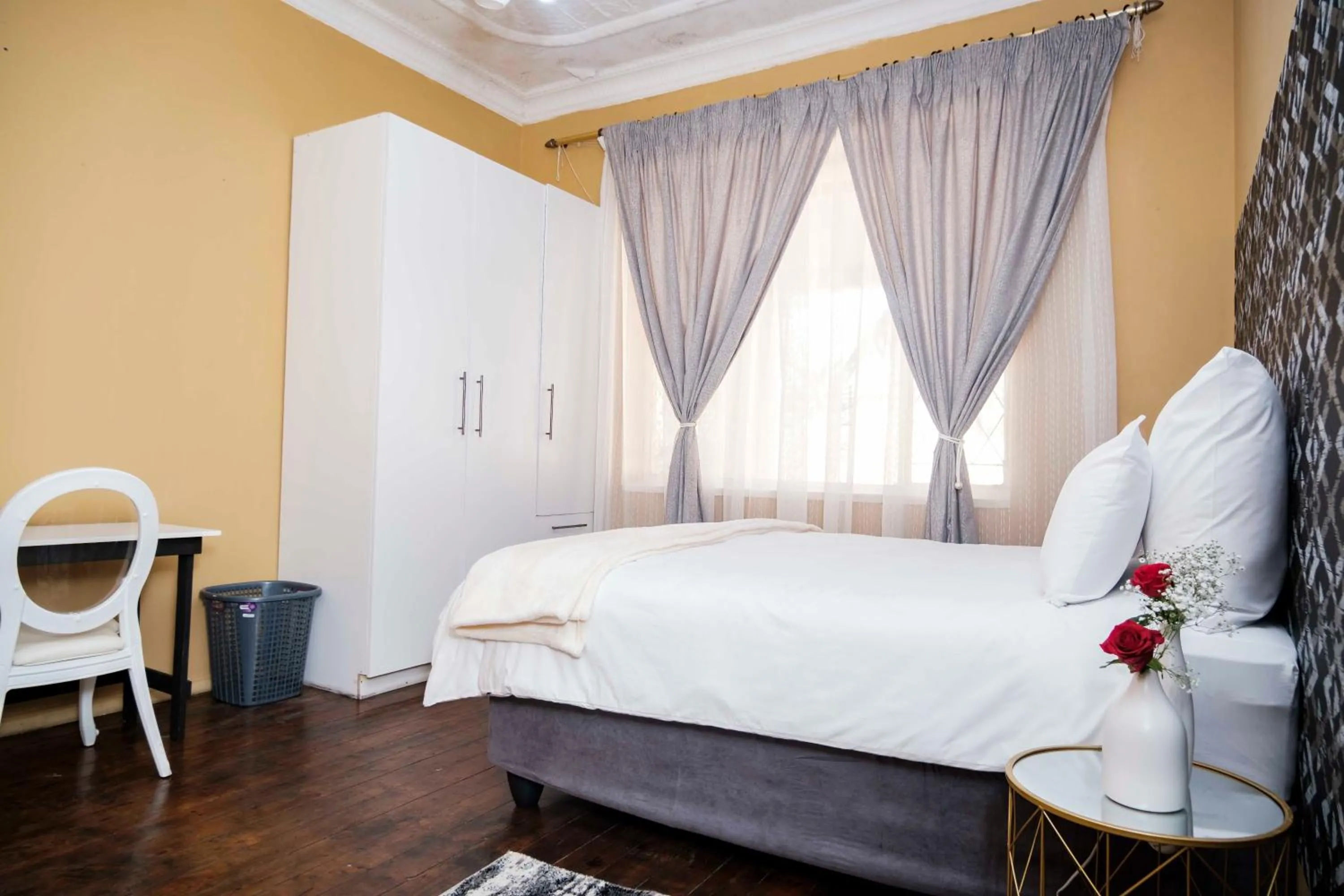 Bed in Izimbalizethu