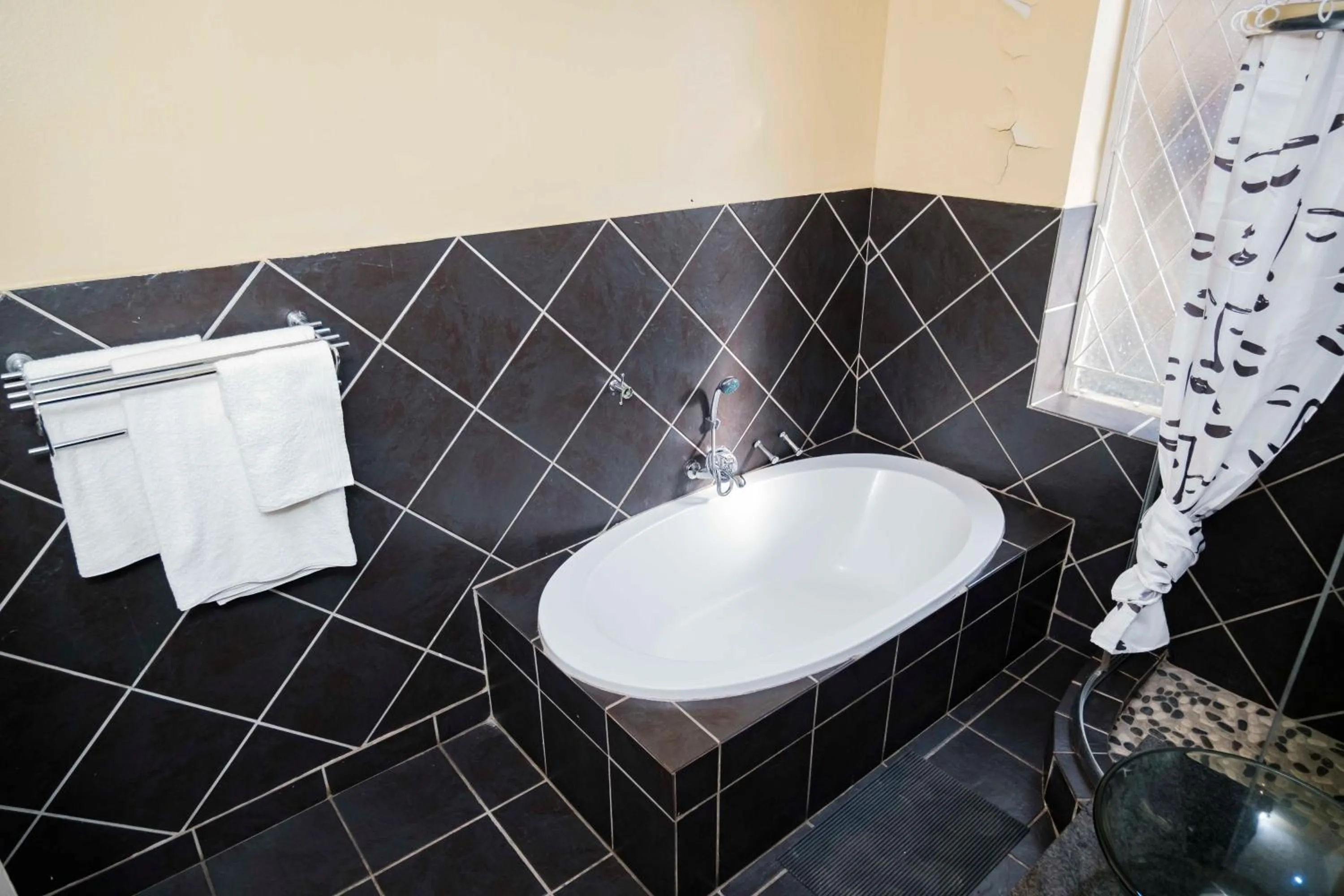 Bathroom in Izimbalizethu